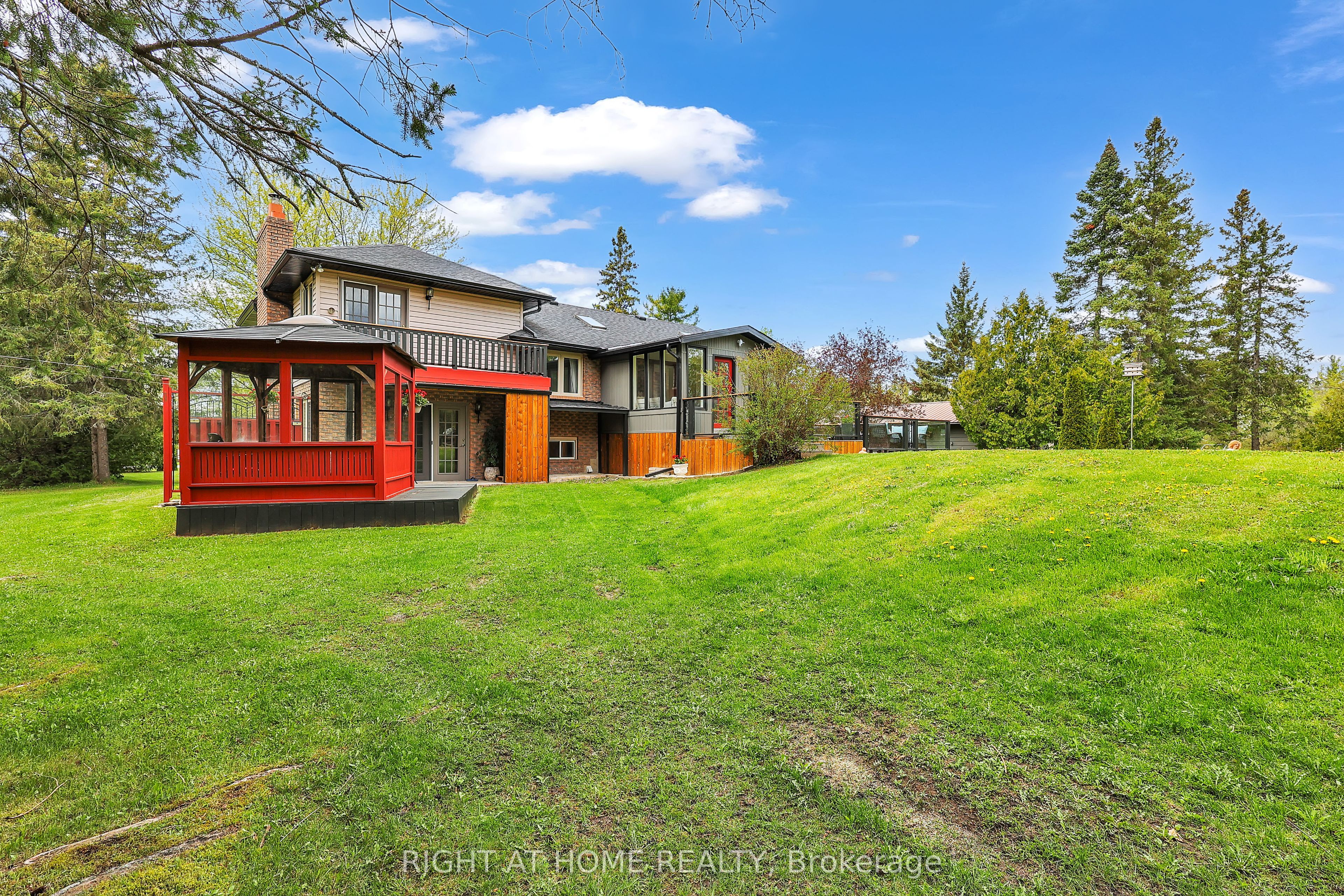 119 Sturgeon Glen Road Property Photo 31