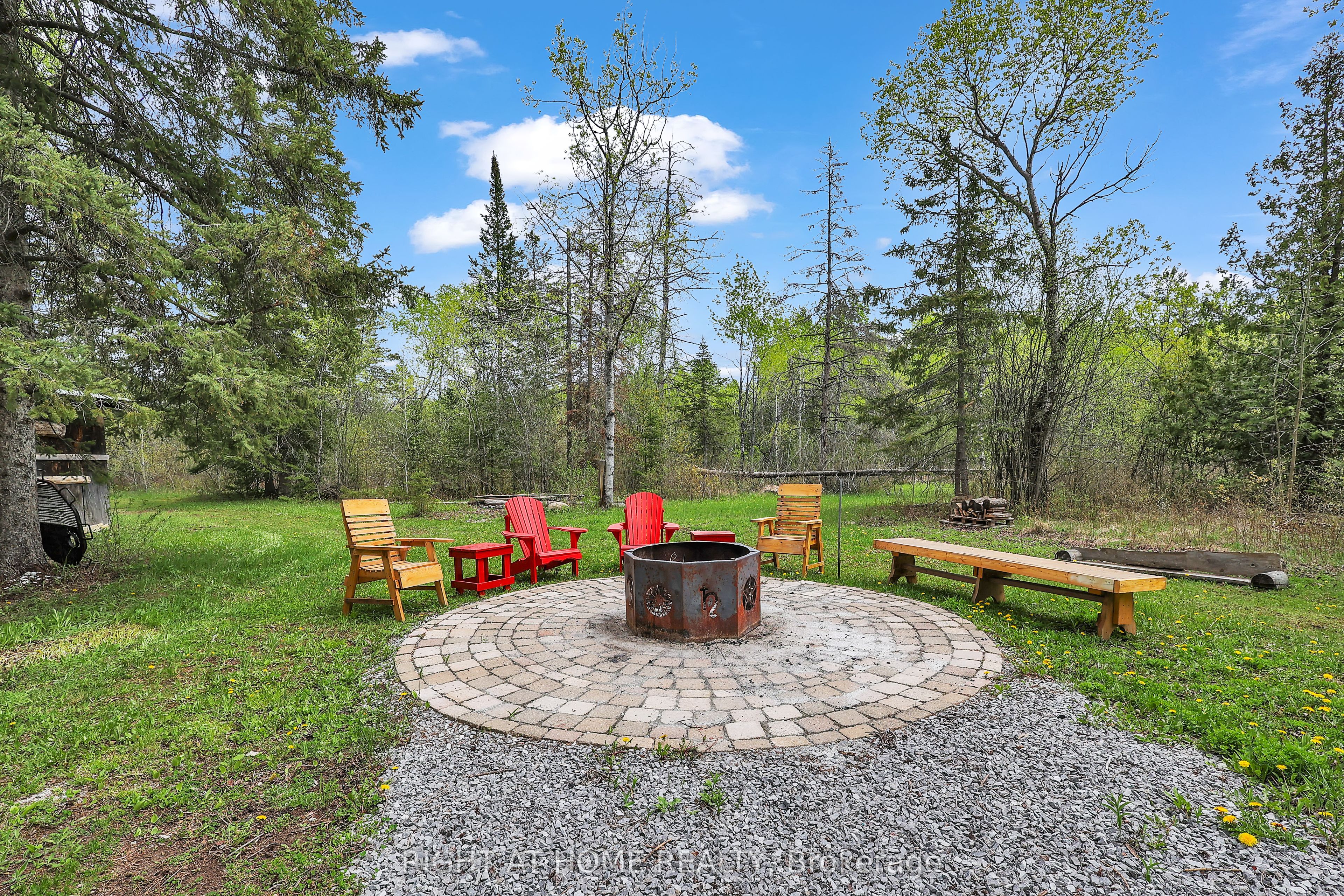 119 Sturgeon Glen Road Property Photo 35