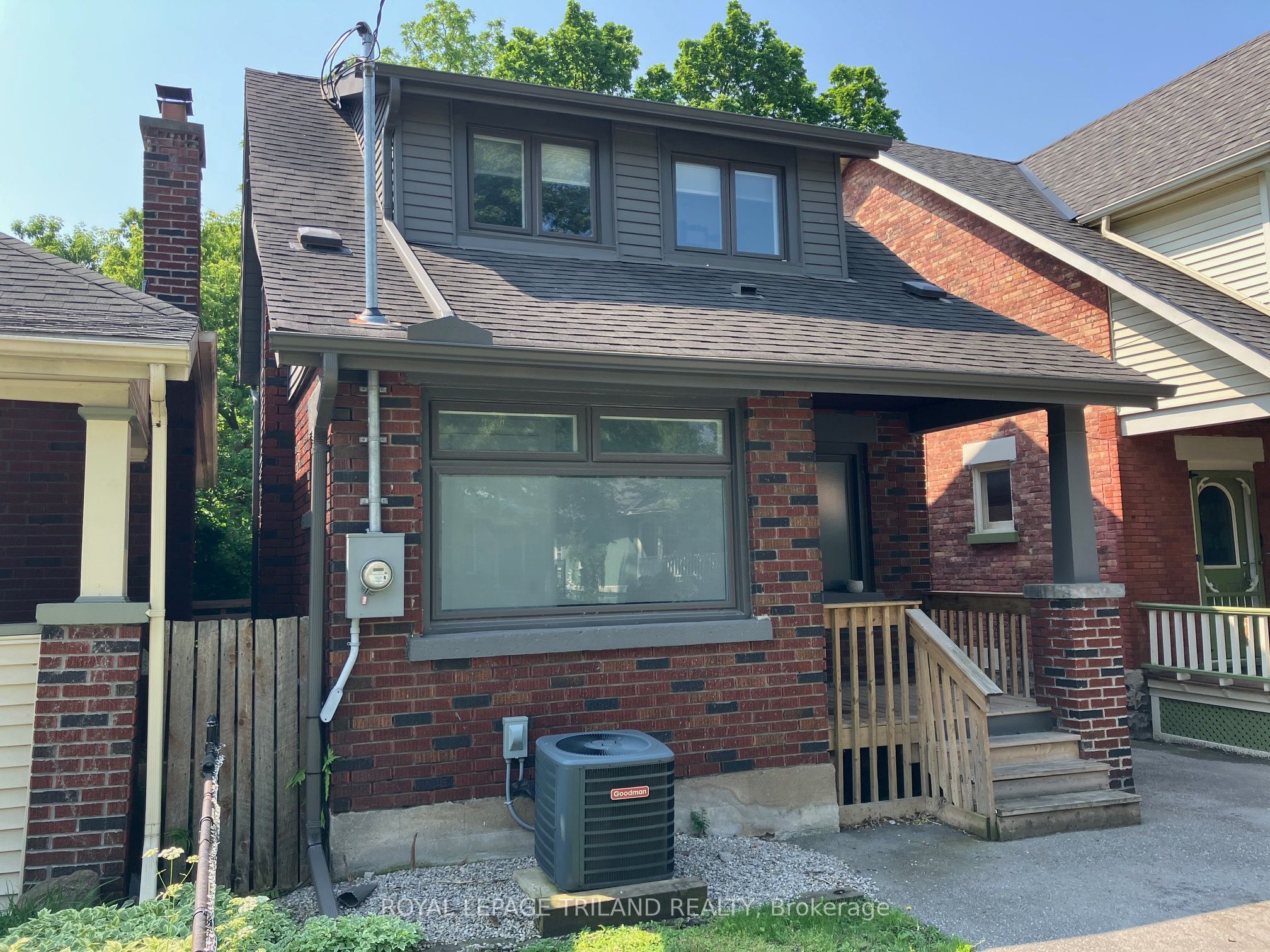 587 Rosedale Street Property Photo 1