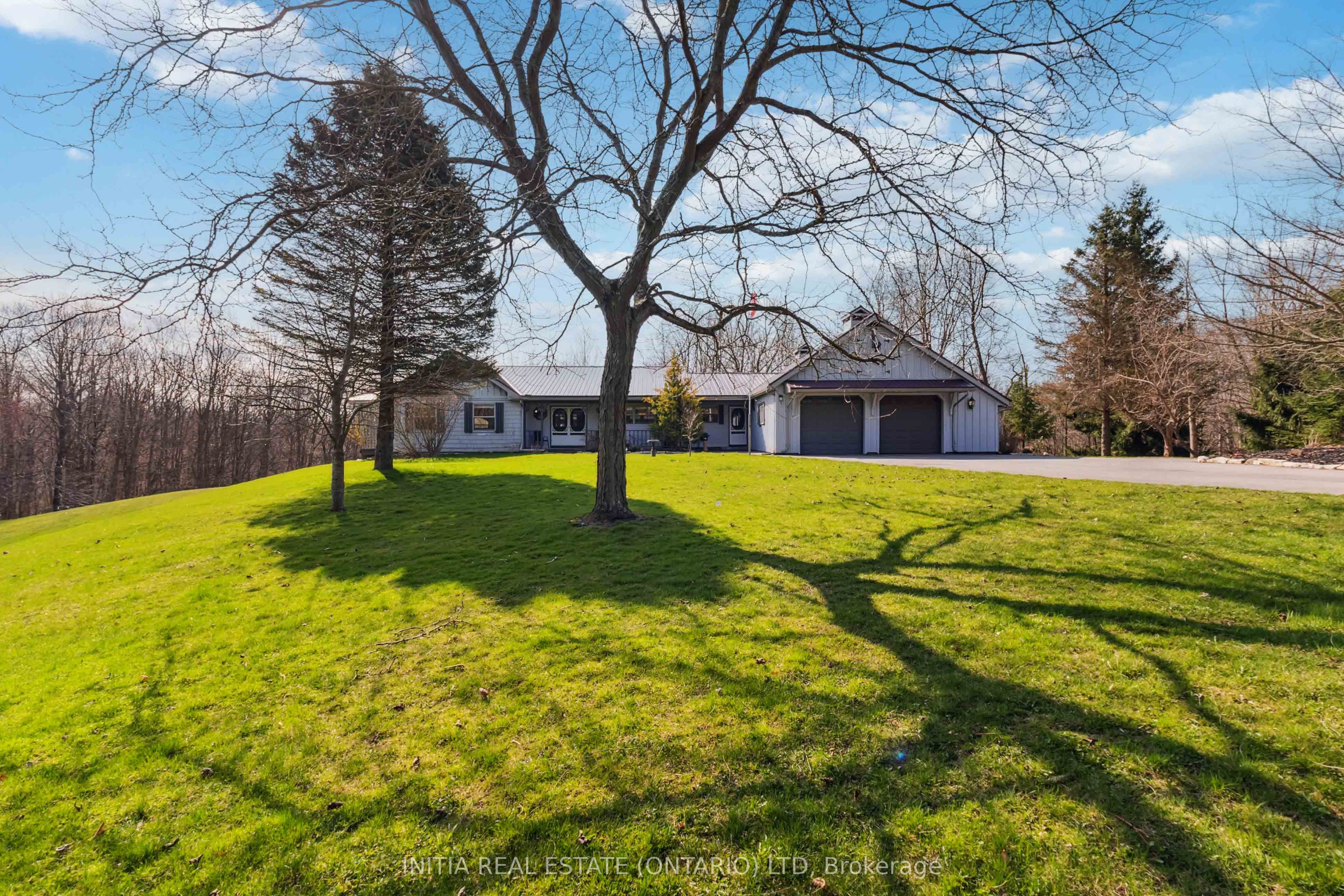 42420 Dexter Line Property Photo 1