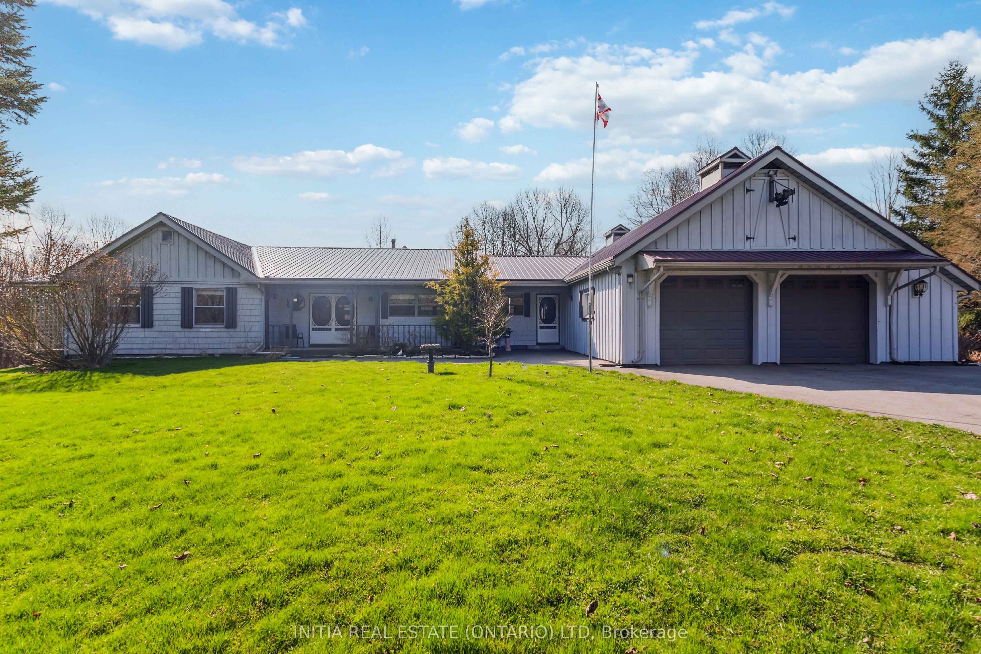 42420 Dexter Line Property Photo 2