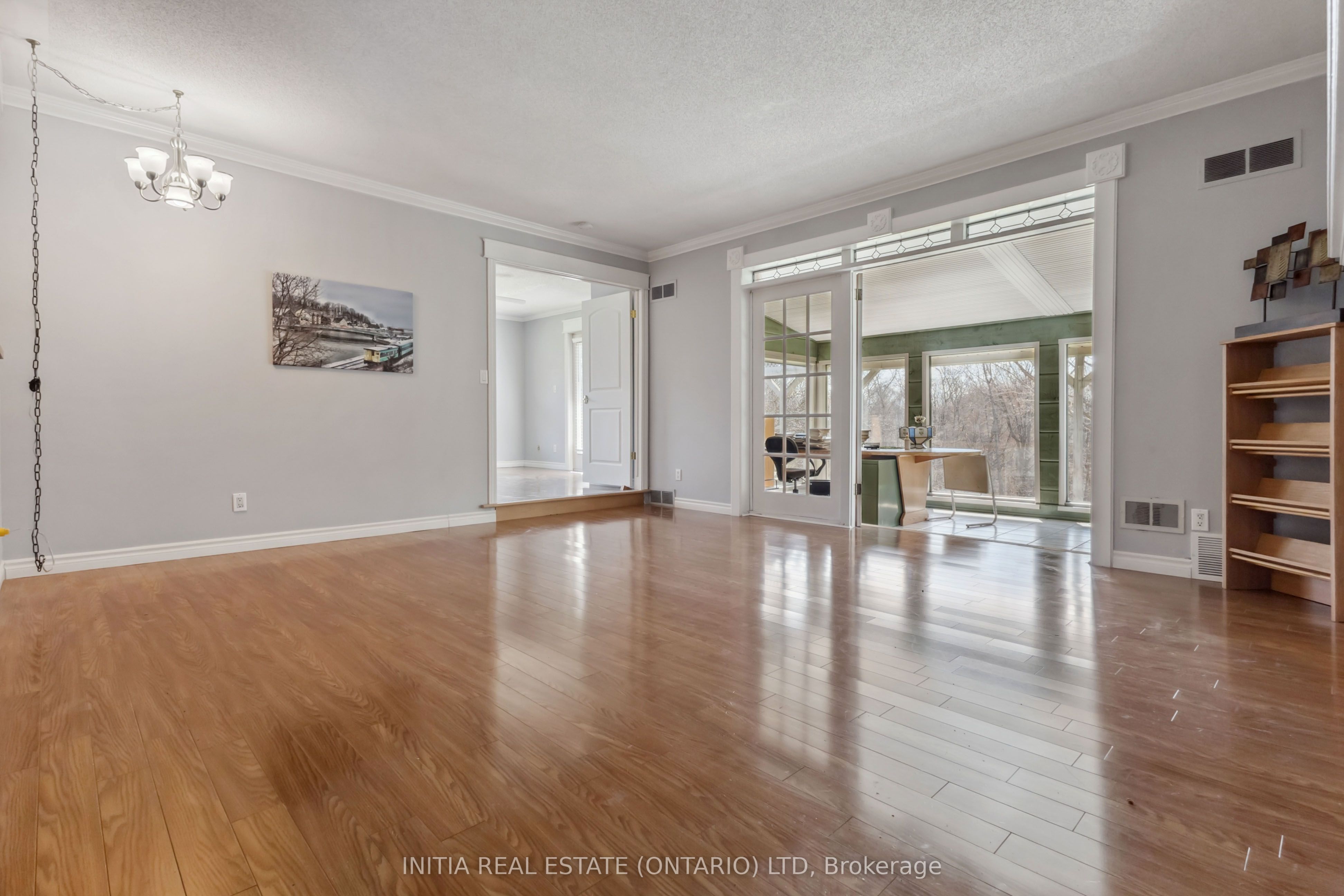 42420 Dexter Line Property Photo 8