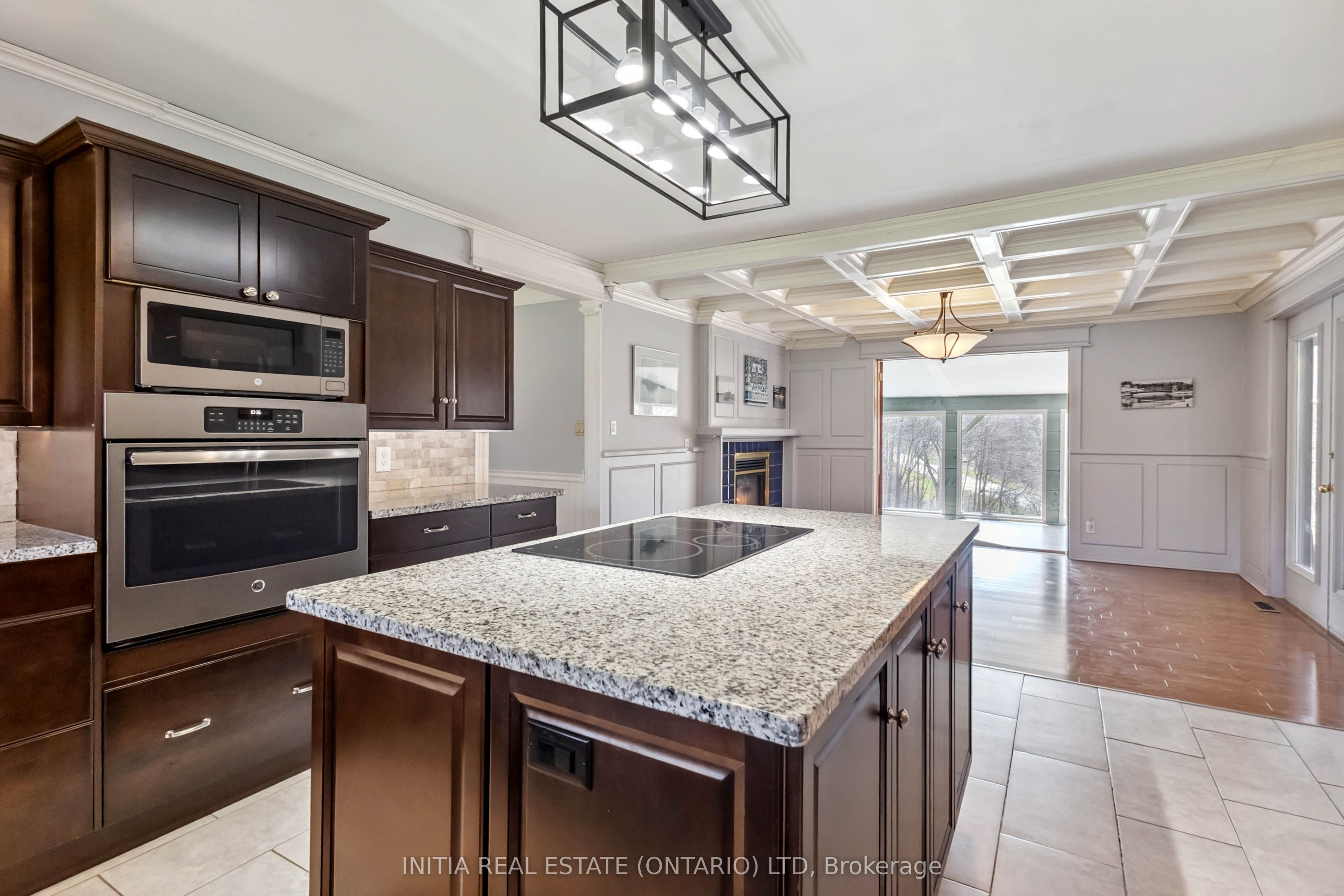 42420 Dexter Line Property Photo 17
