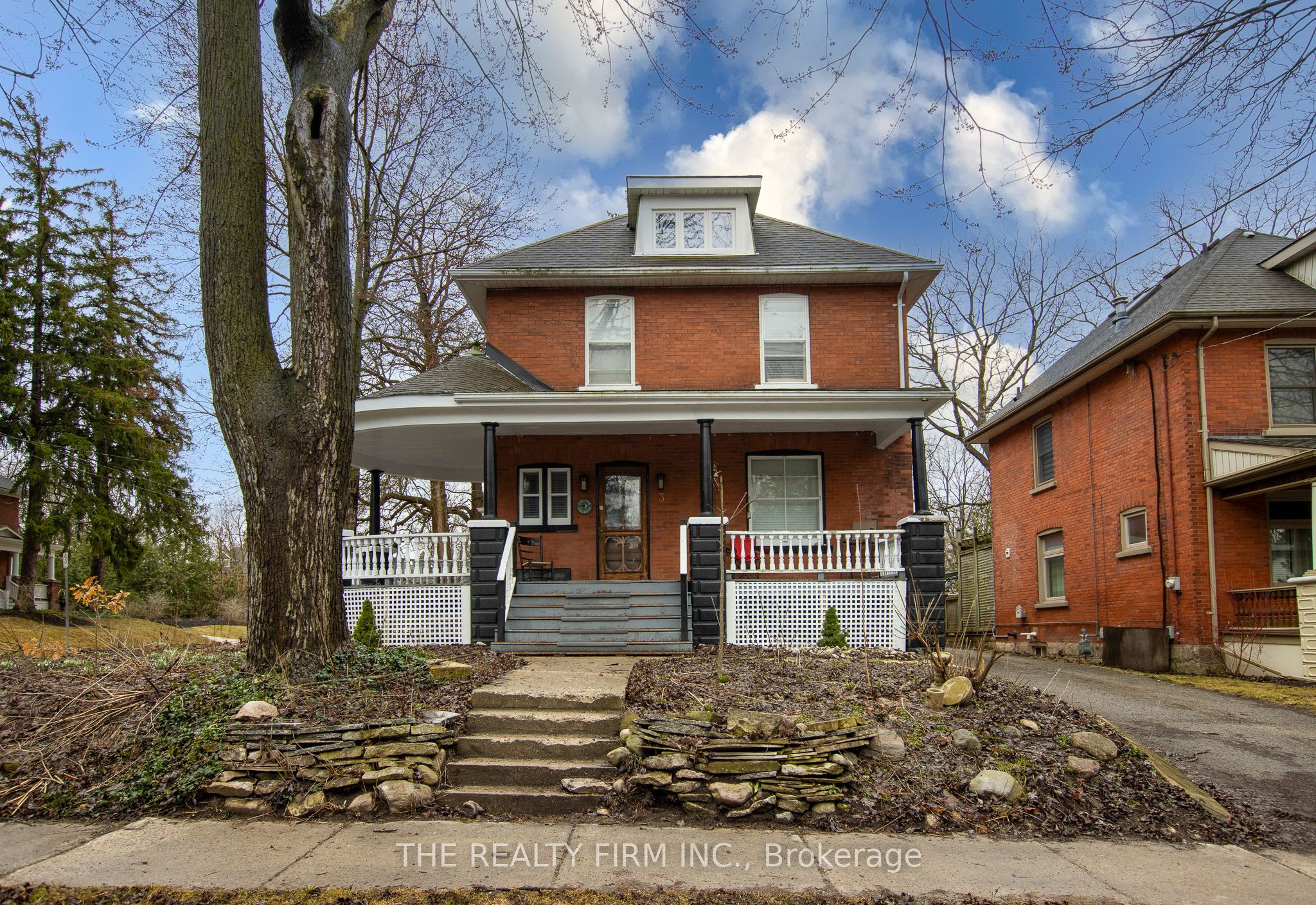 3 Daly Avenue Property Photo 1