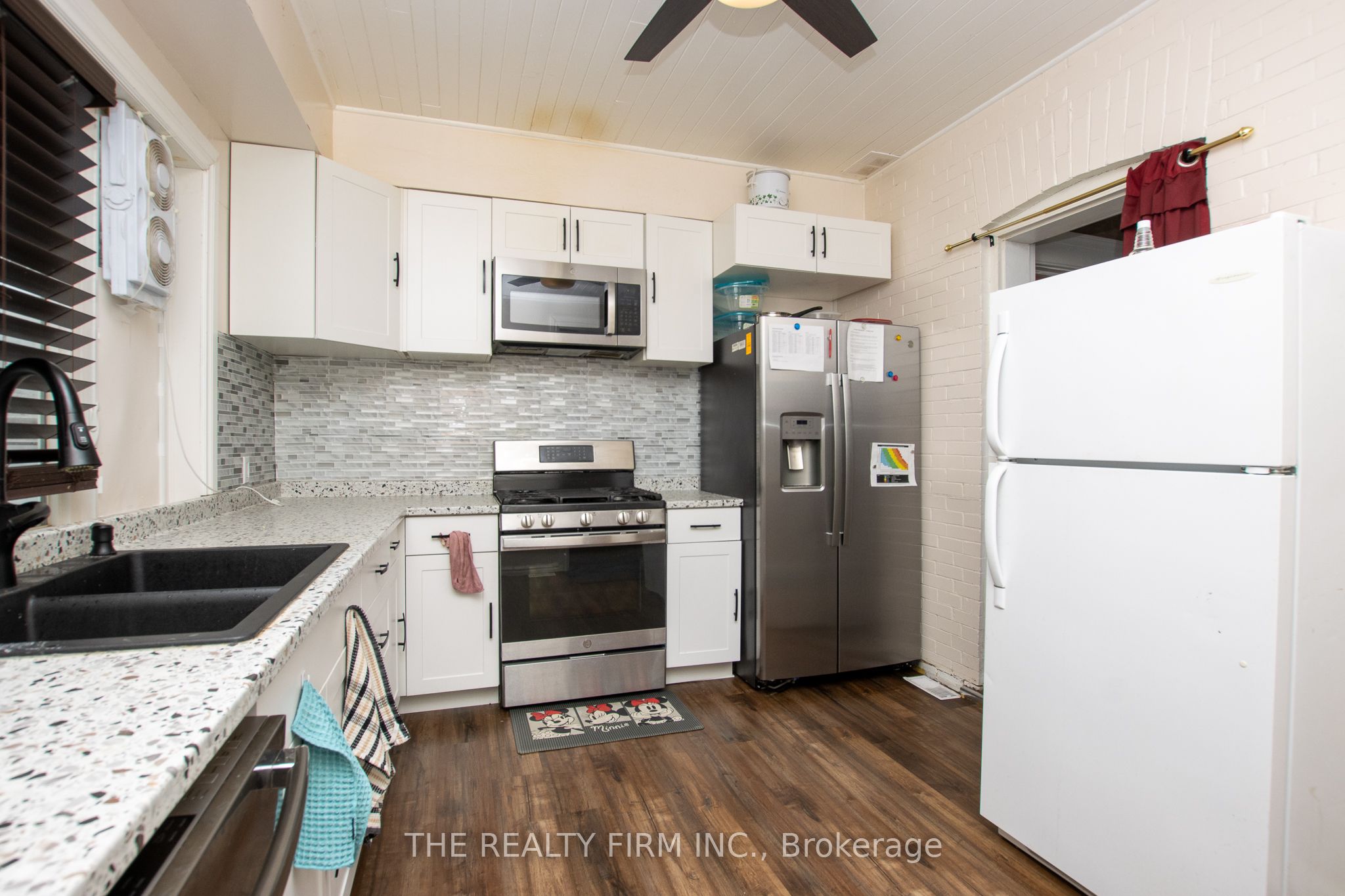 3 Daly Avenue Property Photo 29
