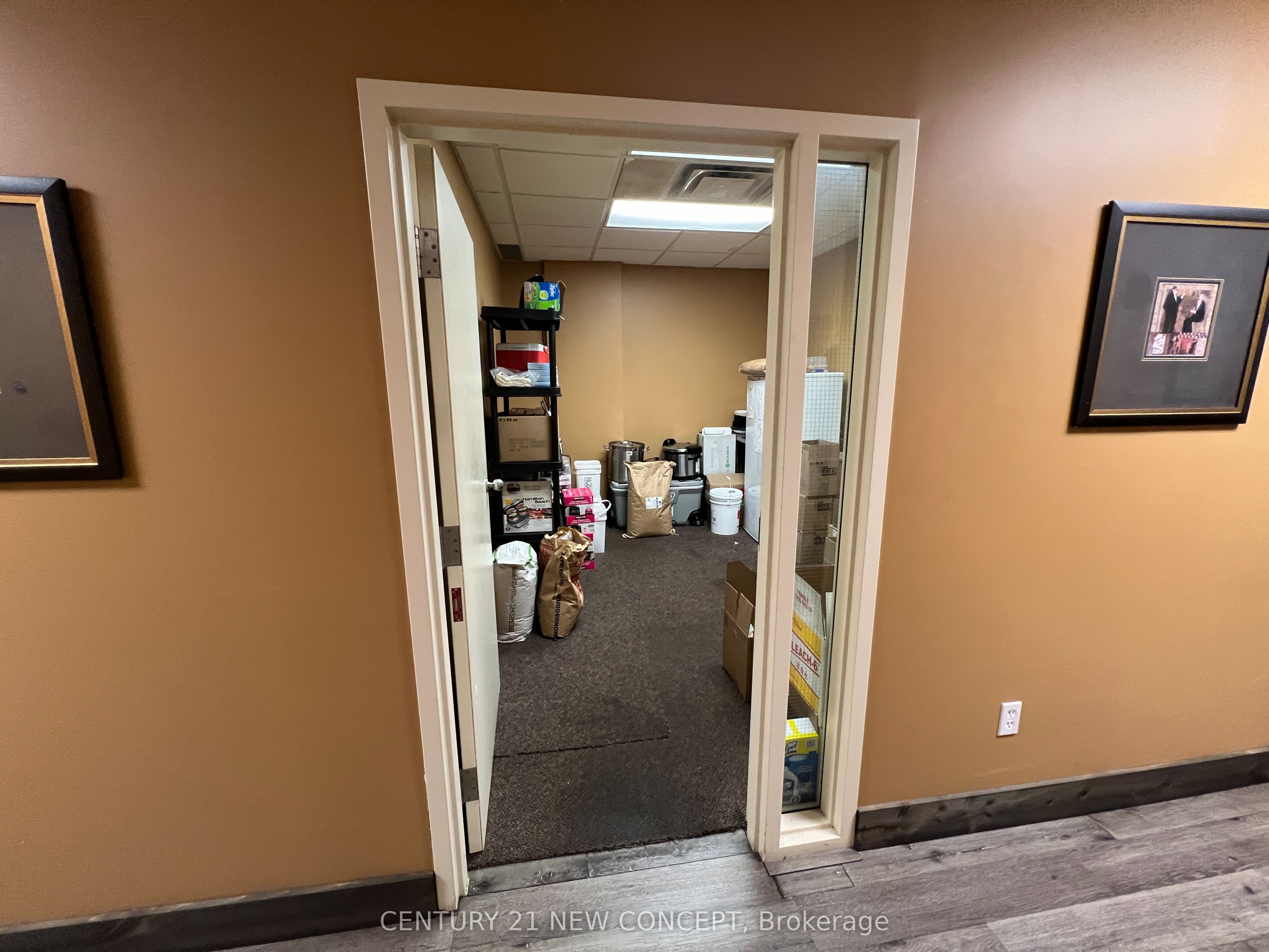 128 Broadway Street Property Photo 7