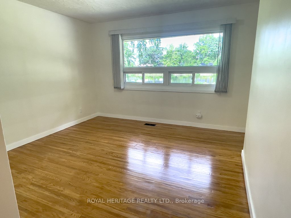80 Greenfield Park Property Photo 16