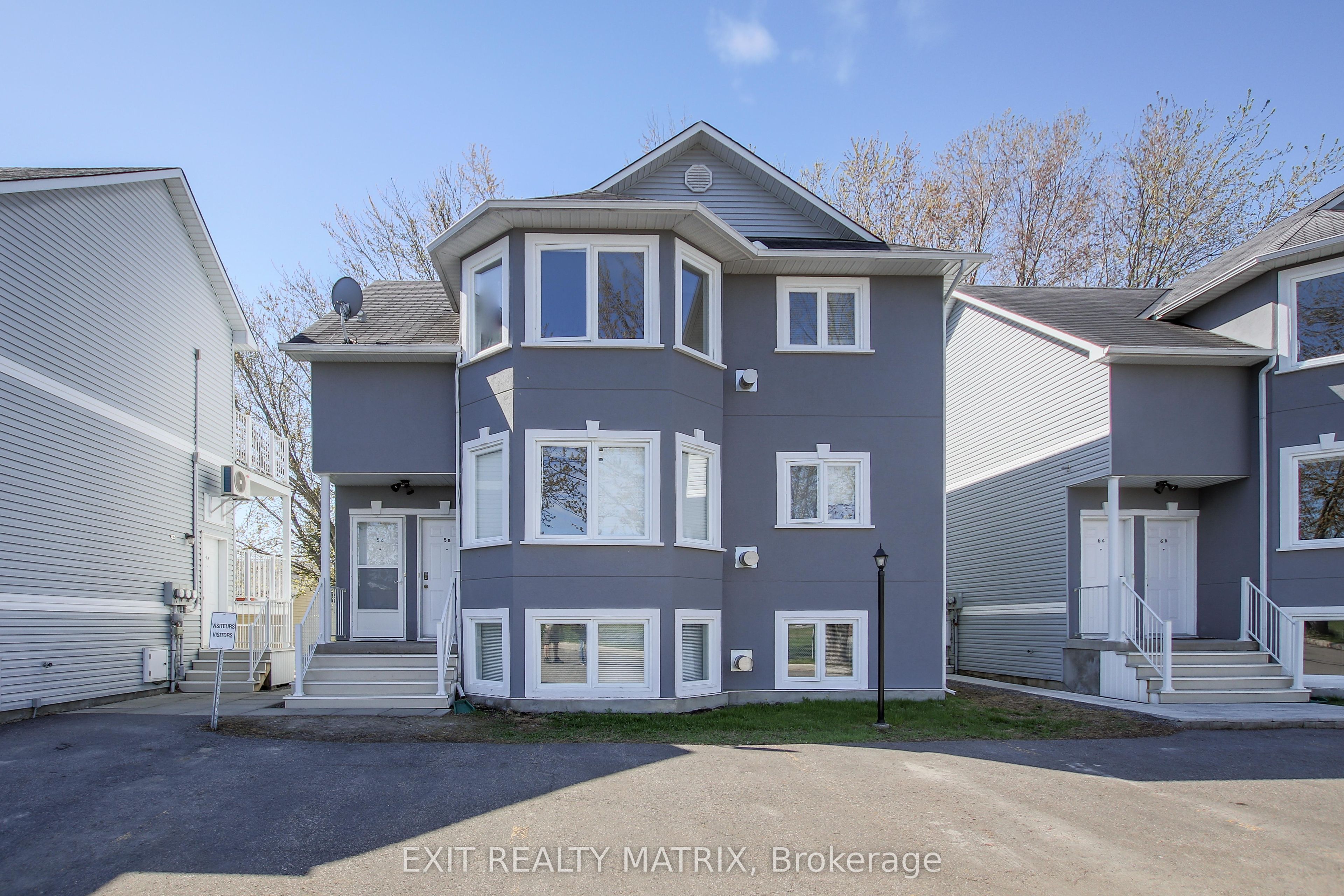 75 Lapointe Blvd Property Photo