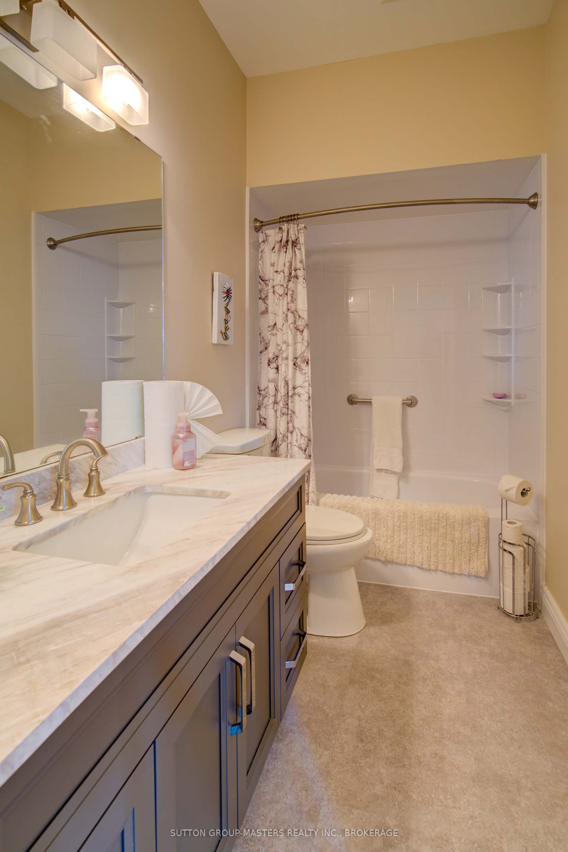 30 Country Club Drive Property Photo 25