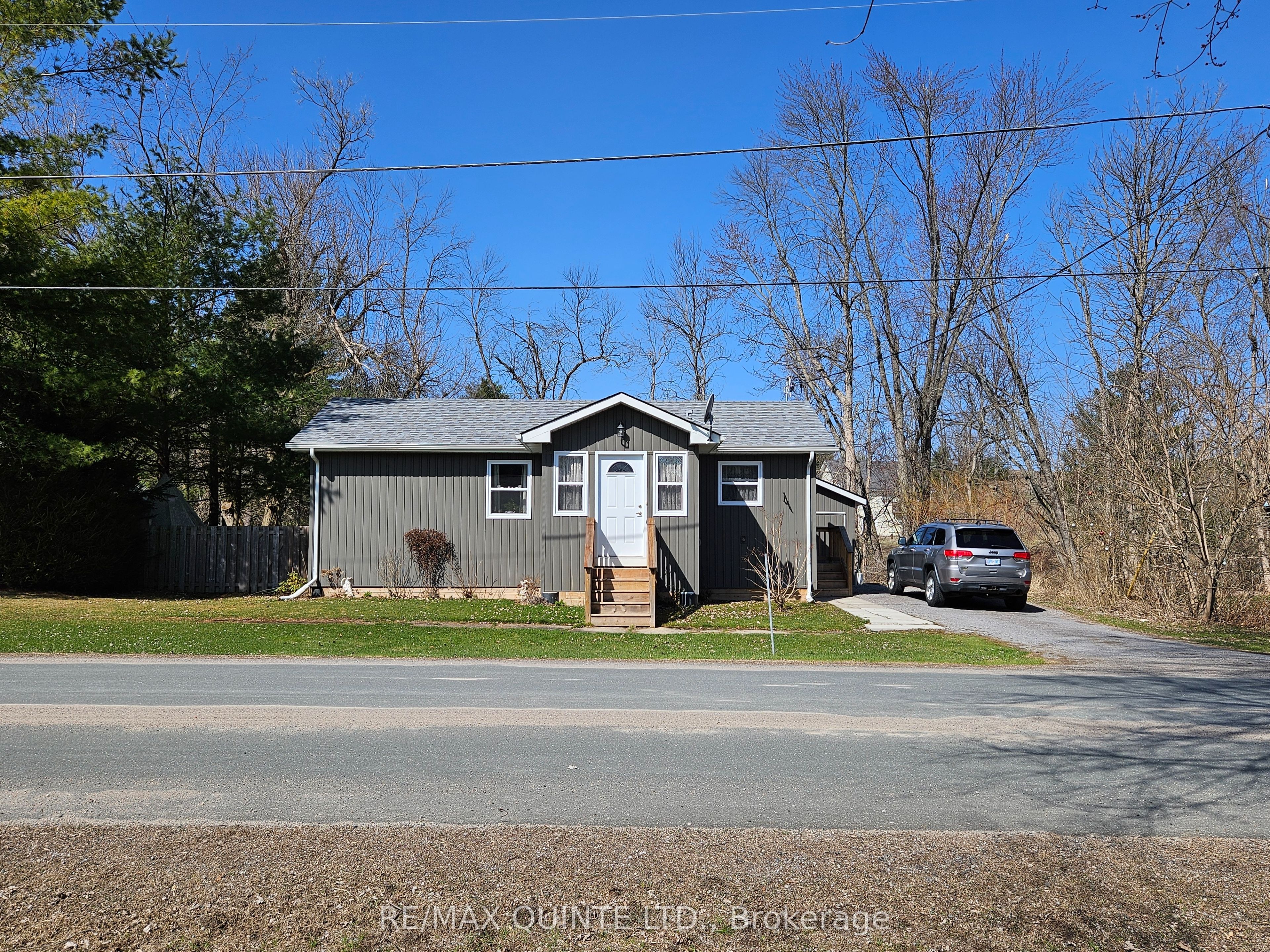 35 Hungerford St Property Photo