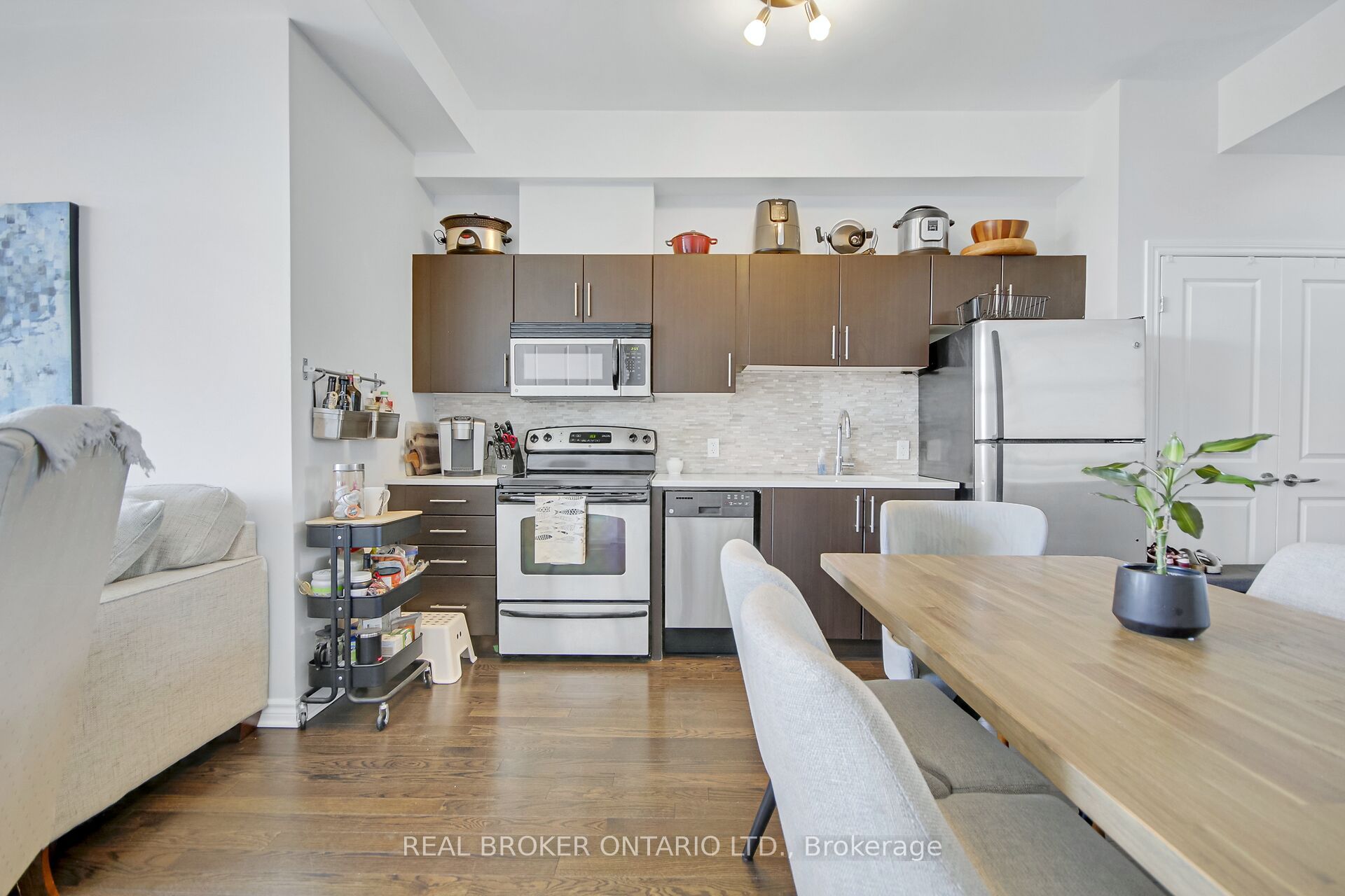 429 Kent Street 508 Property Photo 12