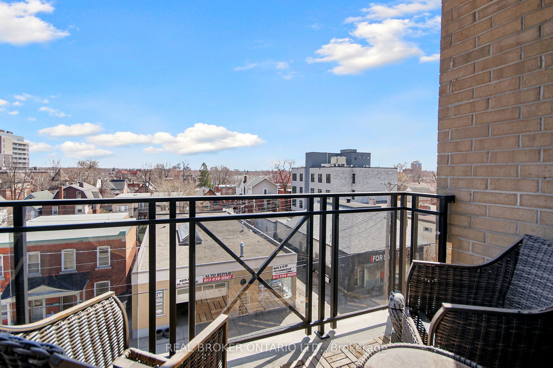 429 Kent Street 508 Property Photo 20