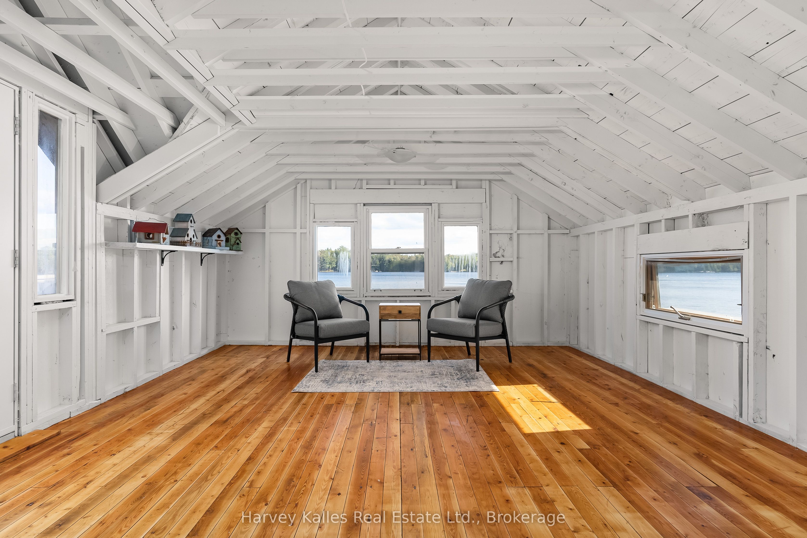1837 Port Cunnington Road Property Photo 43