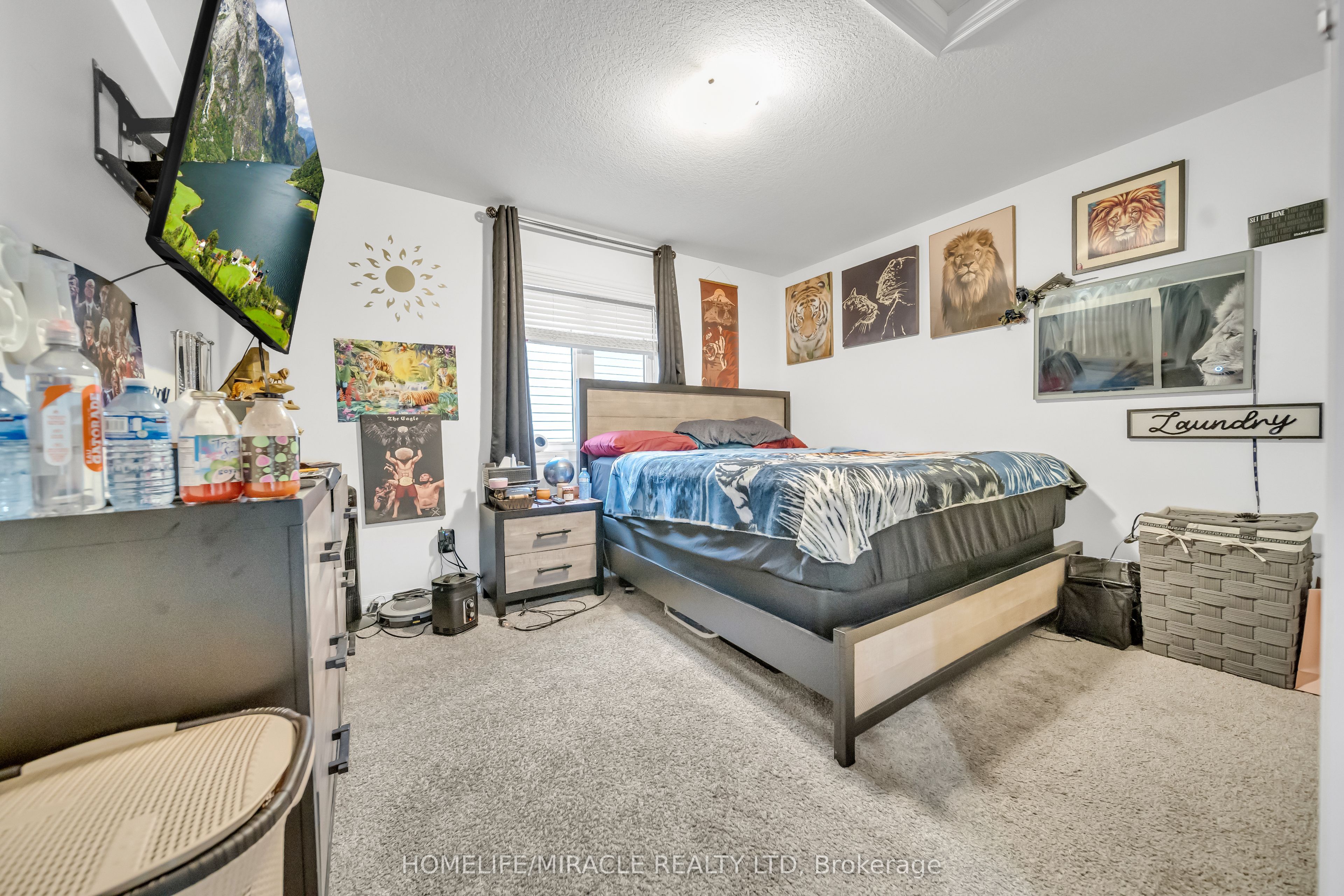 421 Freure Drive Property Photo 14