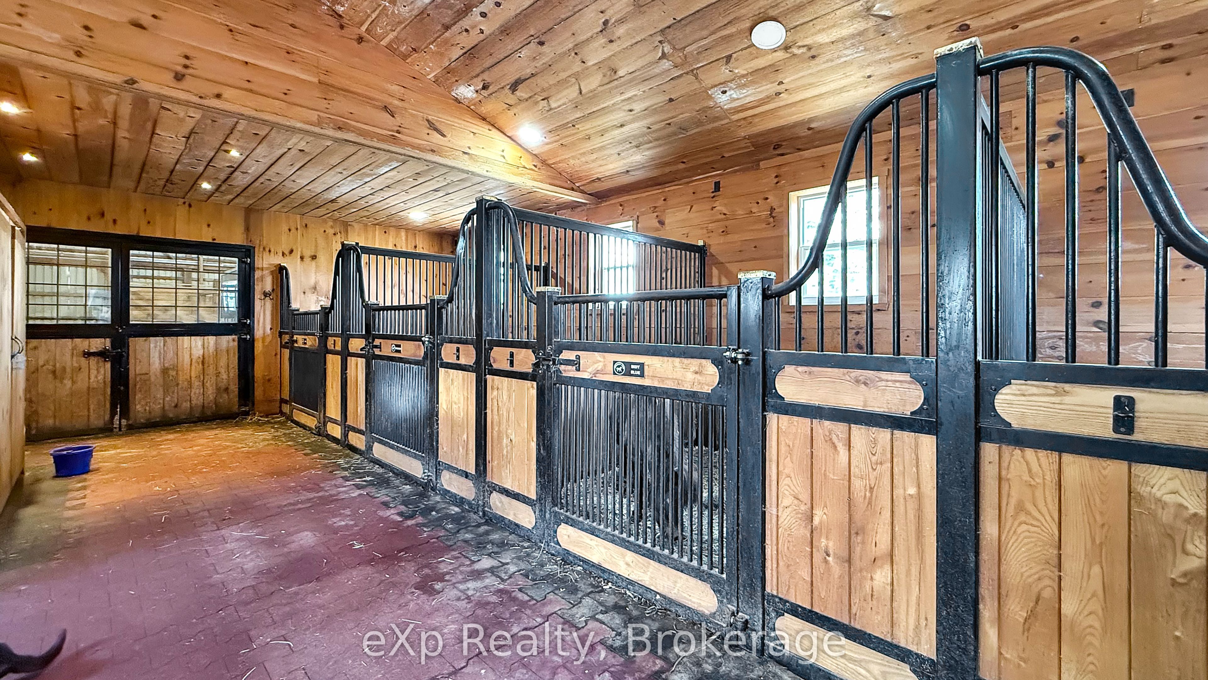 402191 Grey Road 4 N/a Property Photo 35