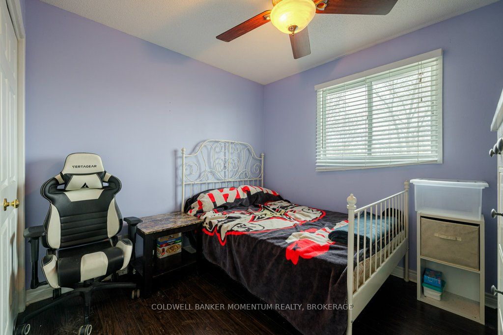 224 Windsor St Property Photo 23