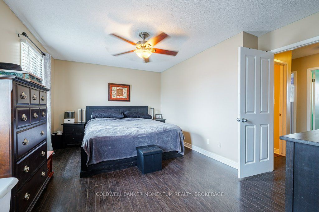 224 Windsor St Property Photo 25