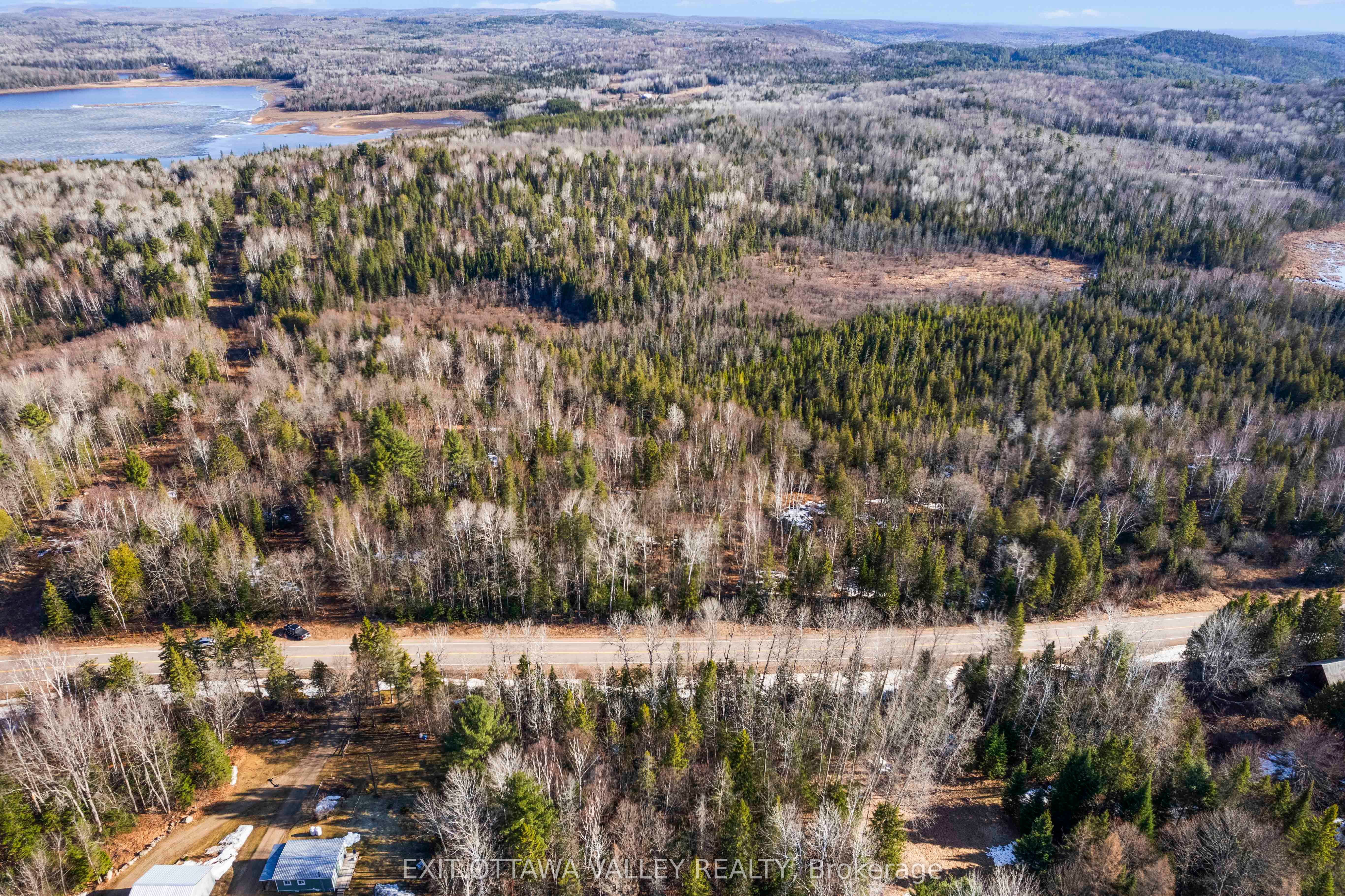 001 Siberia Road Property Photo 13