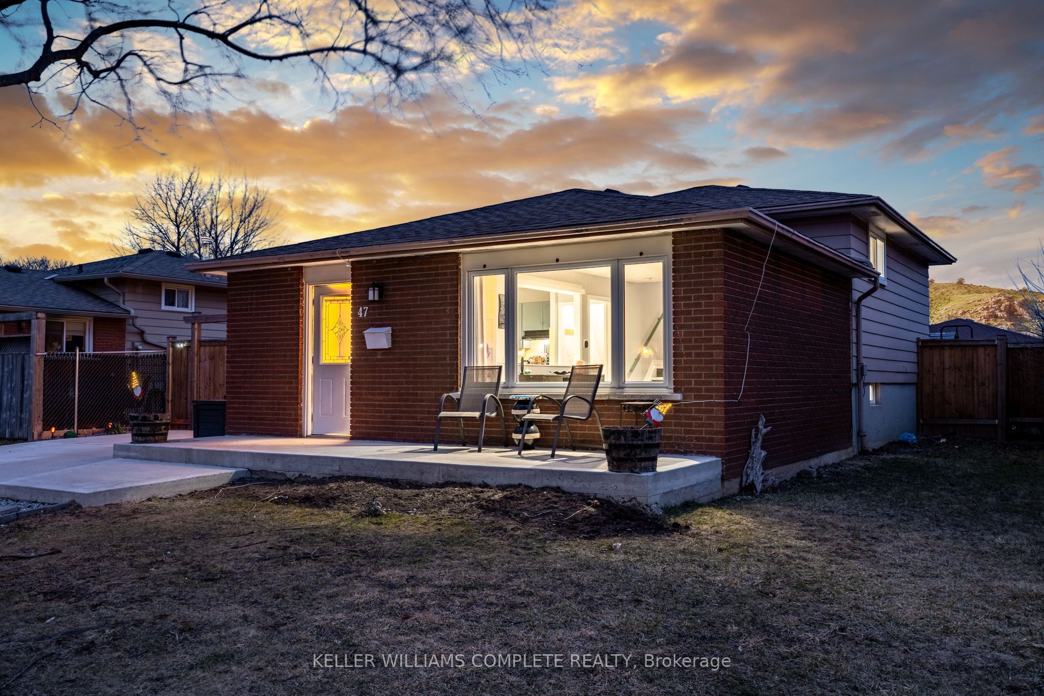 47 Locheed Drive Property Photo 1