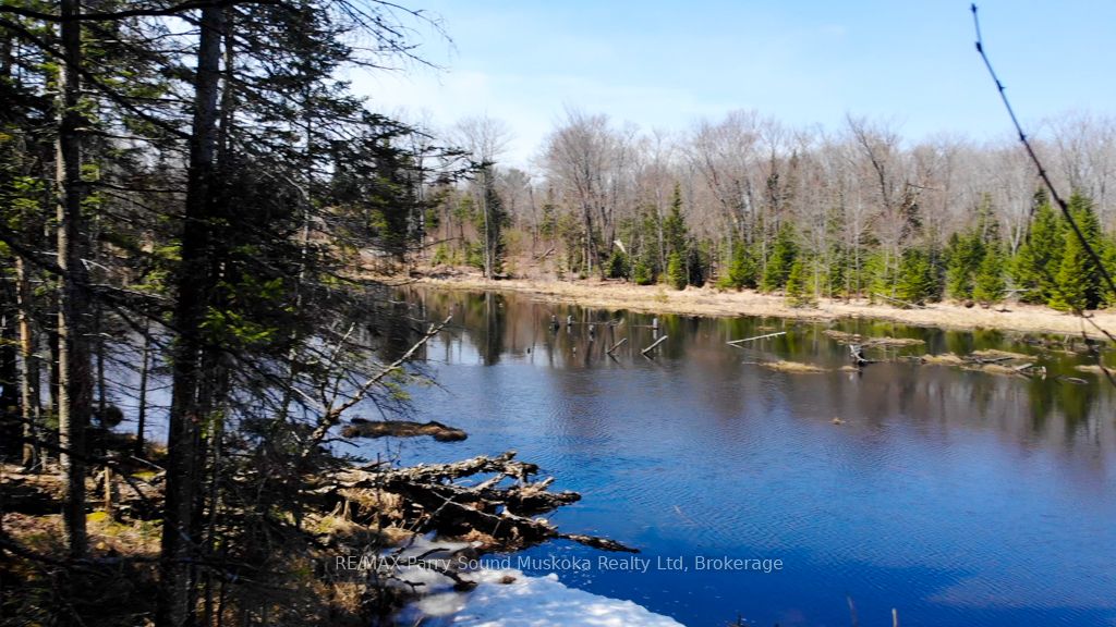 1025 520 N Highway Property Photo 13