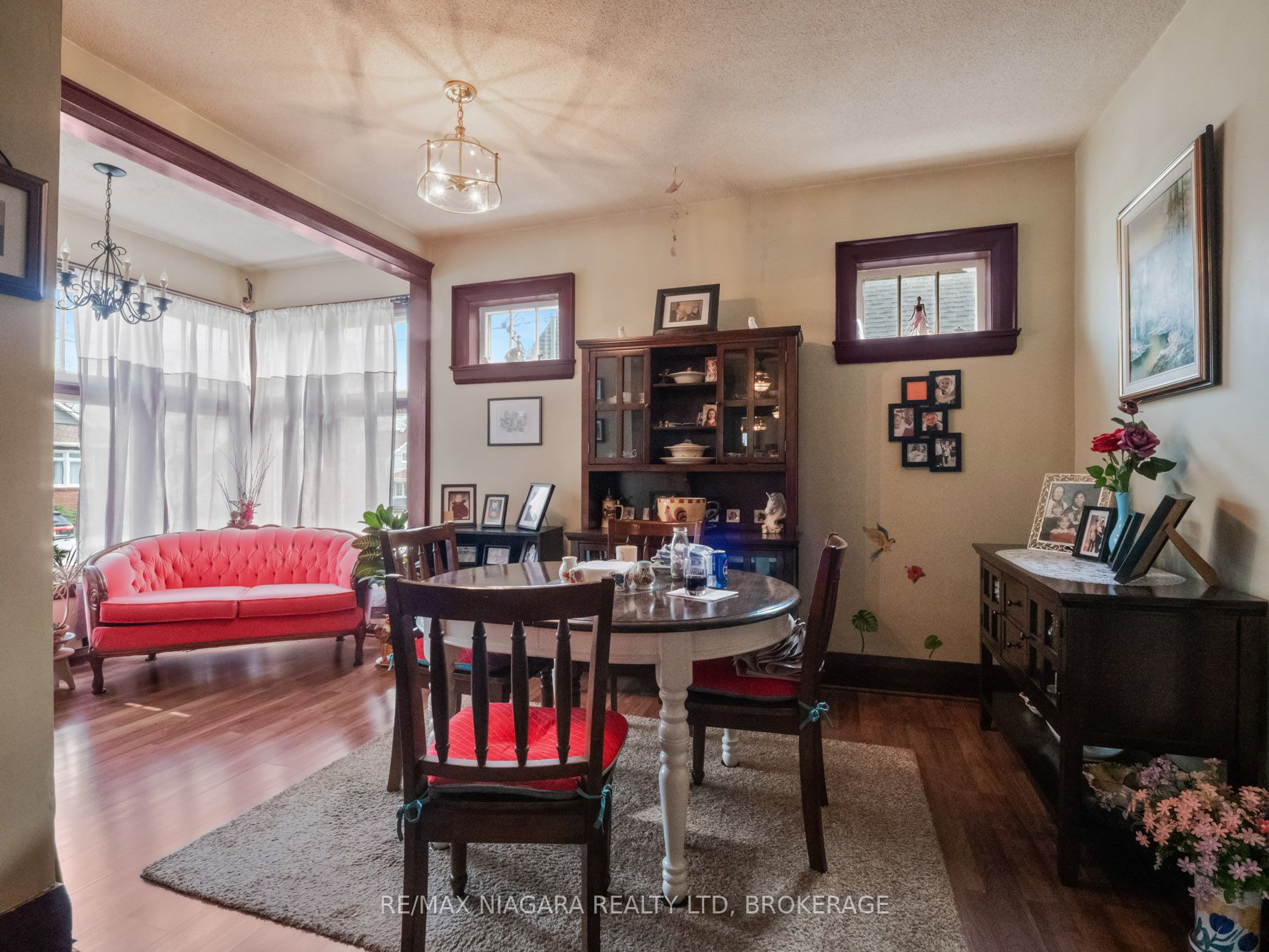 215 Phipps Street Property Photo 3