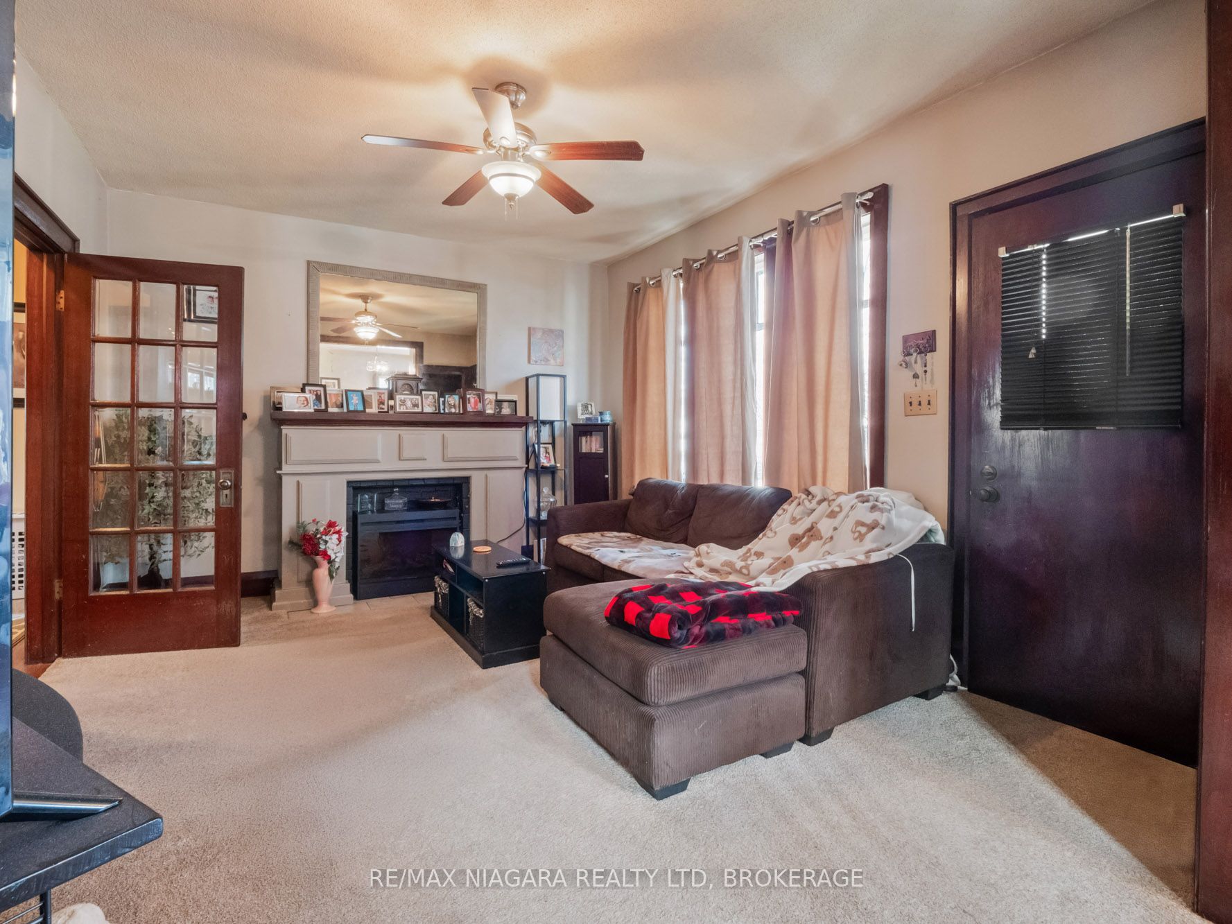 215 Phipps Street Property Photo 6