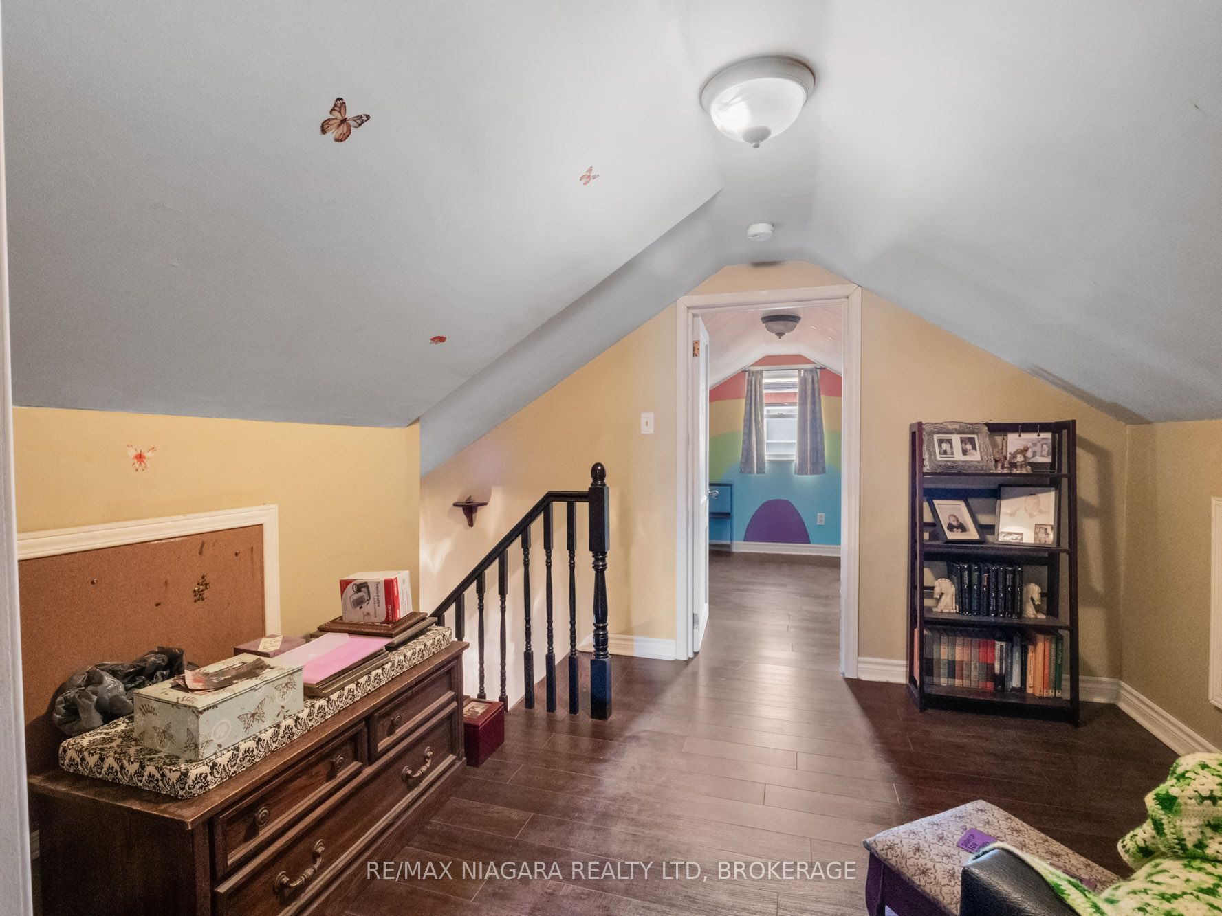 215 Phipps Street Property Photo 17