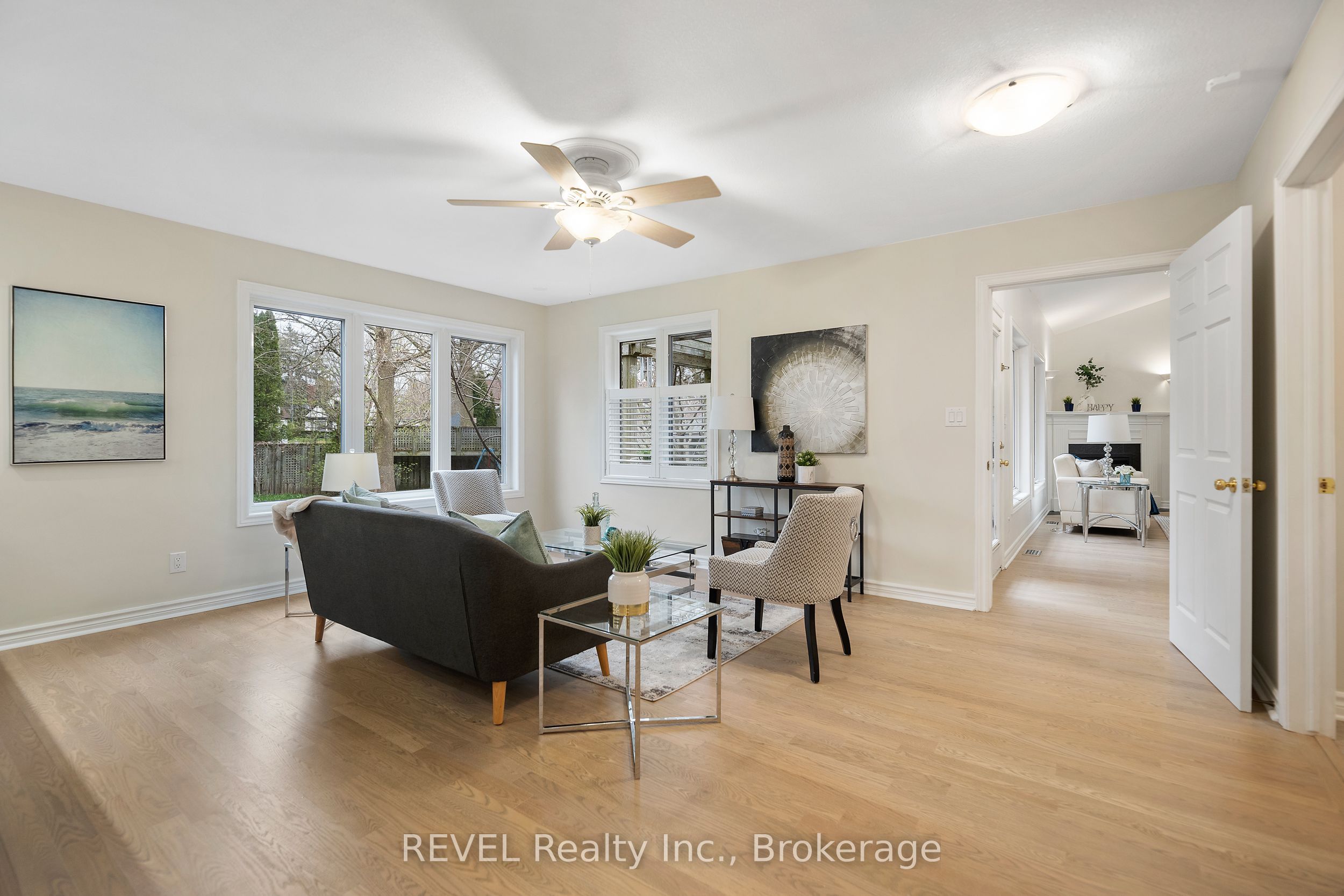 6839 Imperial Court Property Photo 17