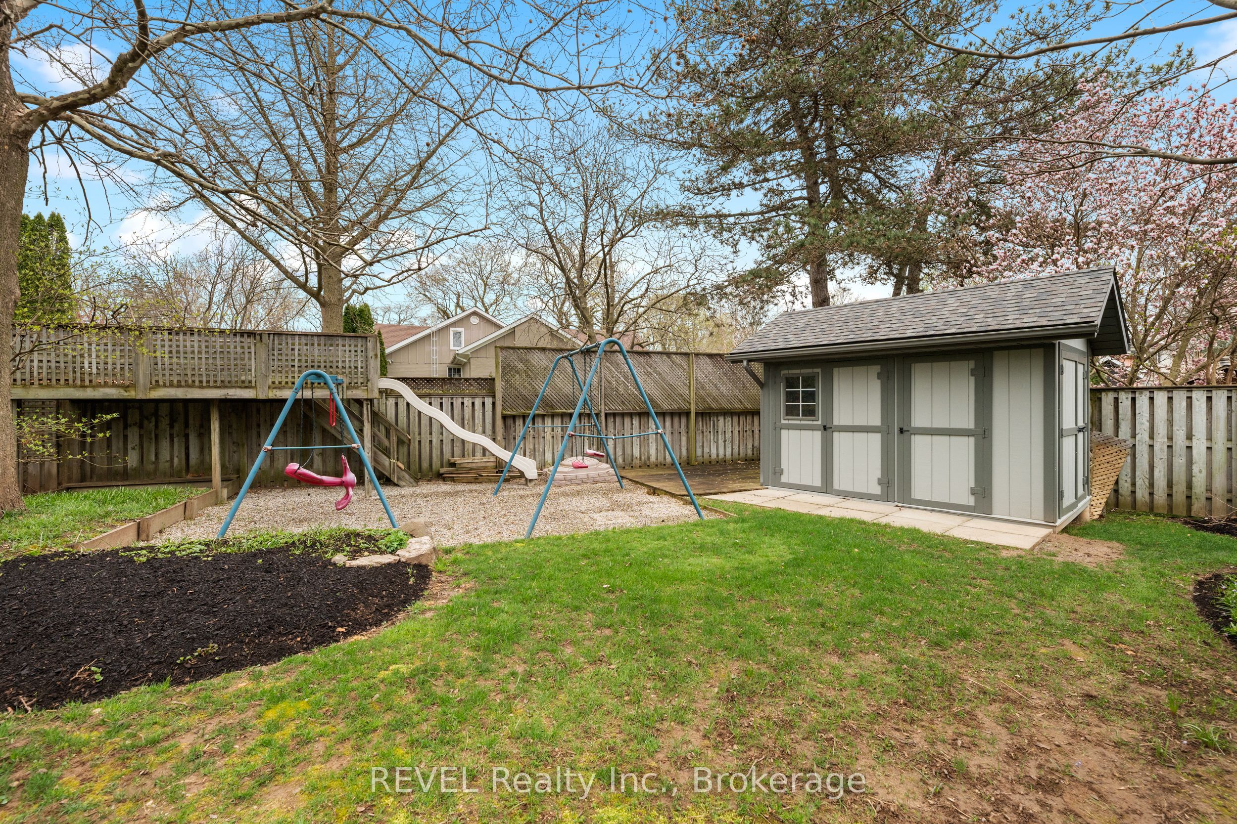 6839 Imperial Court Property Photo 40