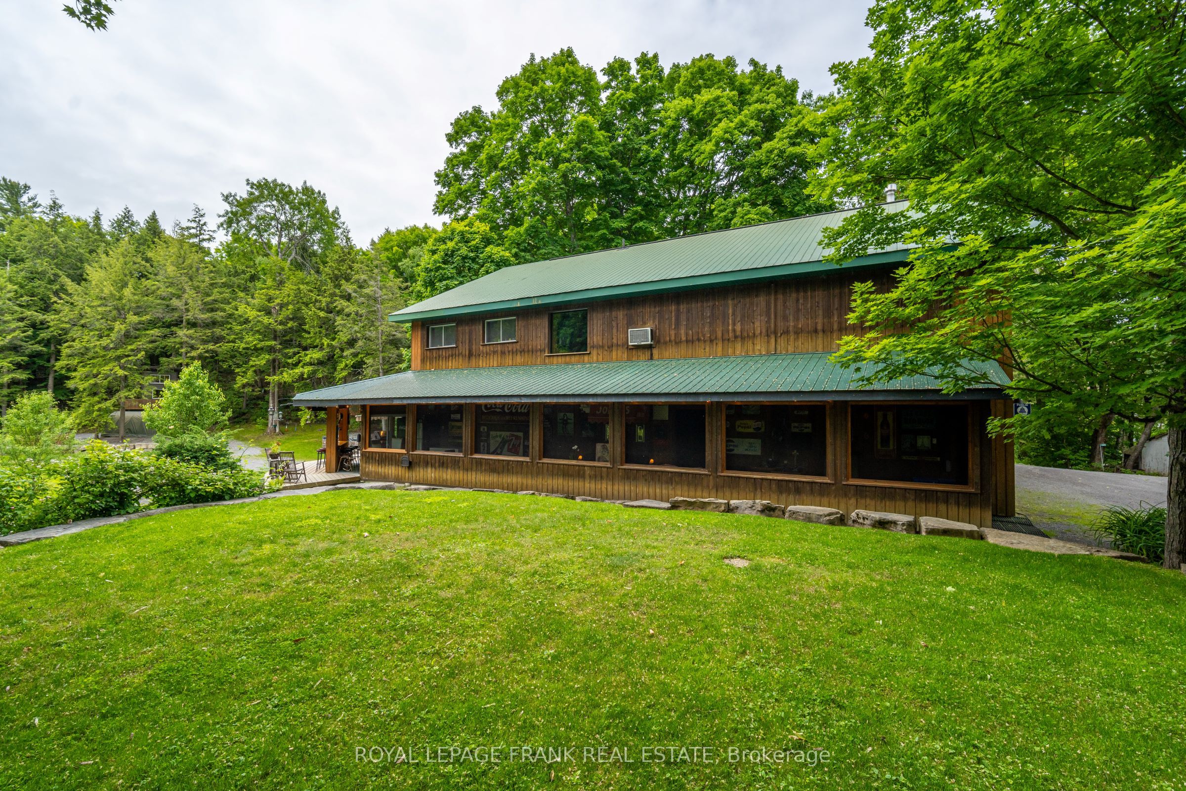 1329 Trappers Lane Property Photo 11