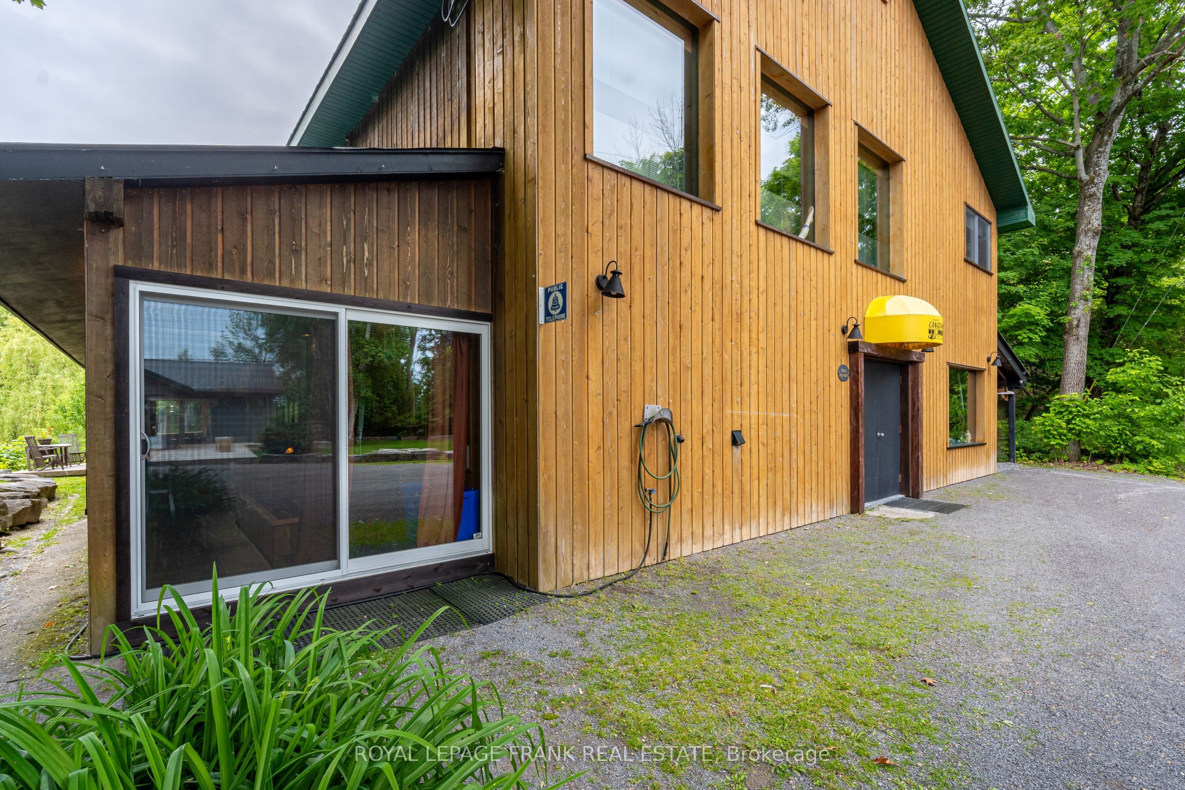 1329 Trappers Lane Property Photo 13