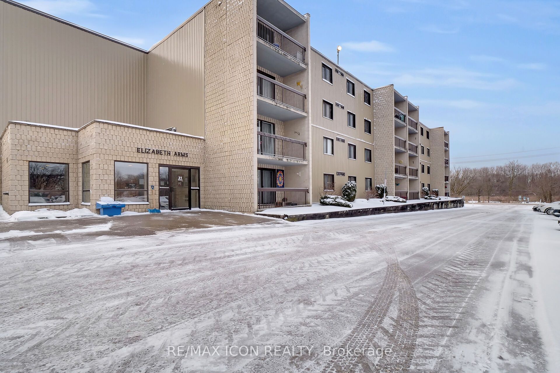 #408 - 31 Victoria Street Property Photo 1