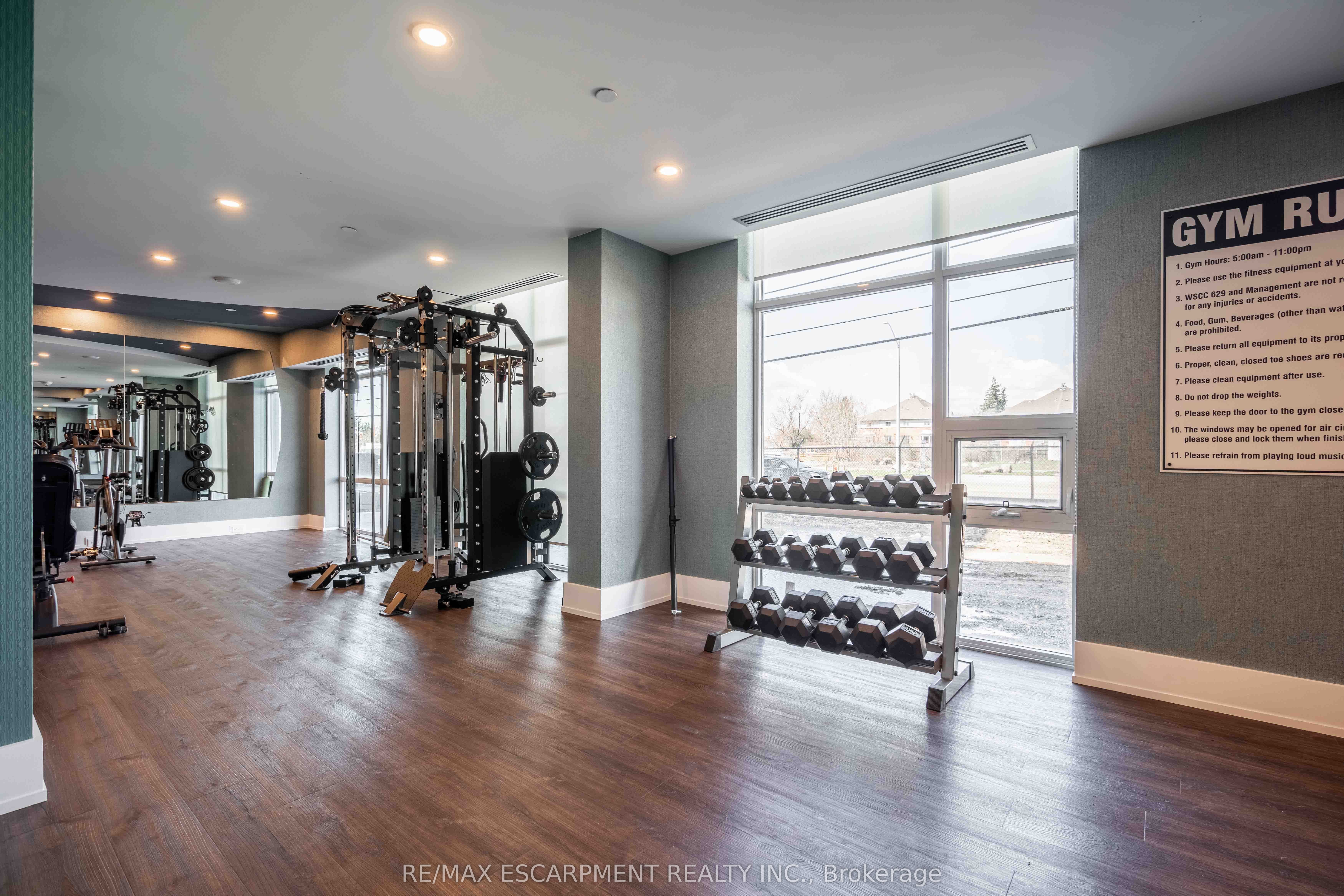 470 Dundas St E Property Photo 26