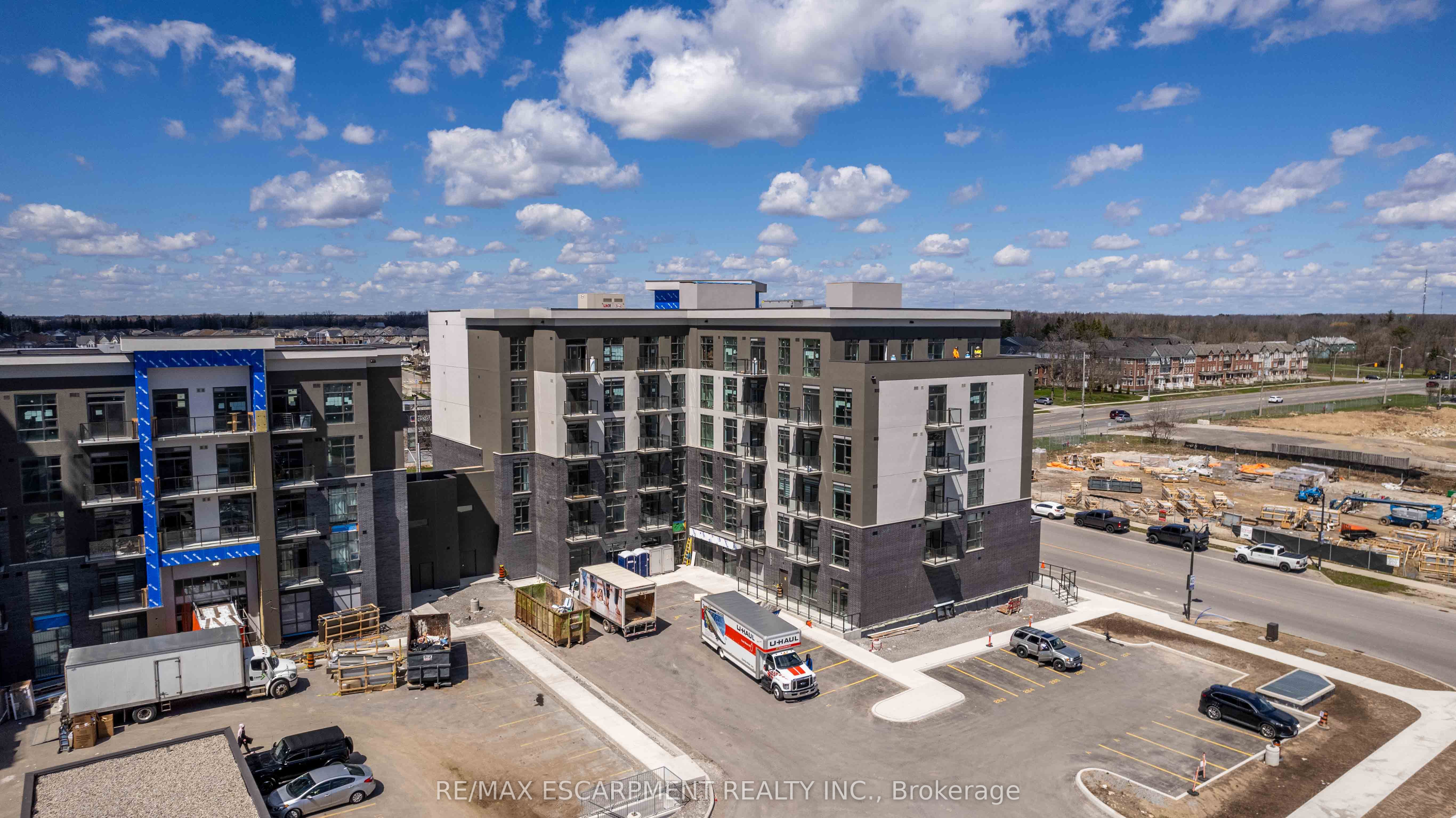 470 Dundas St E Property Photo 31