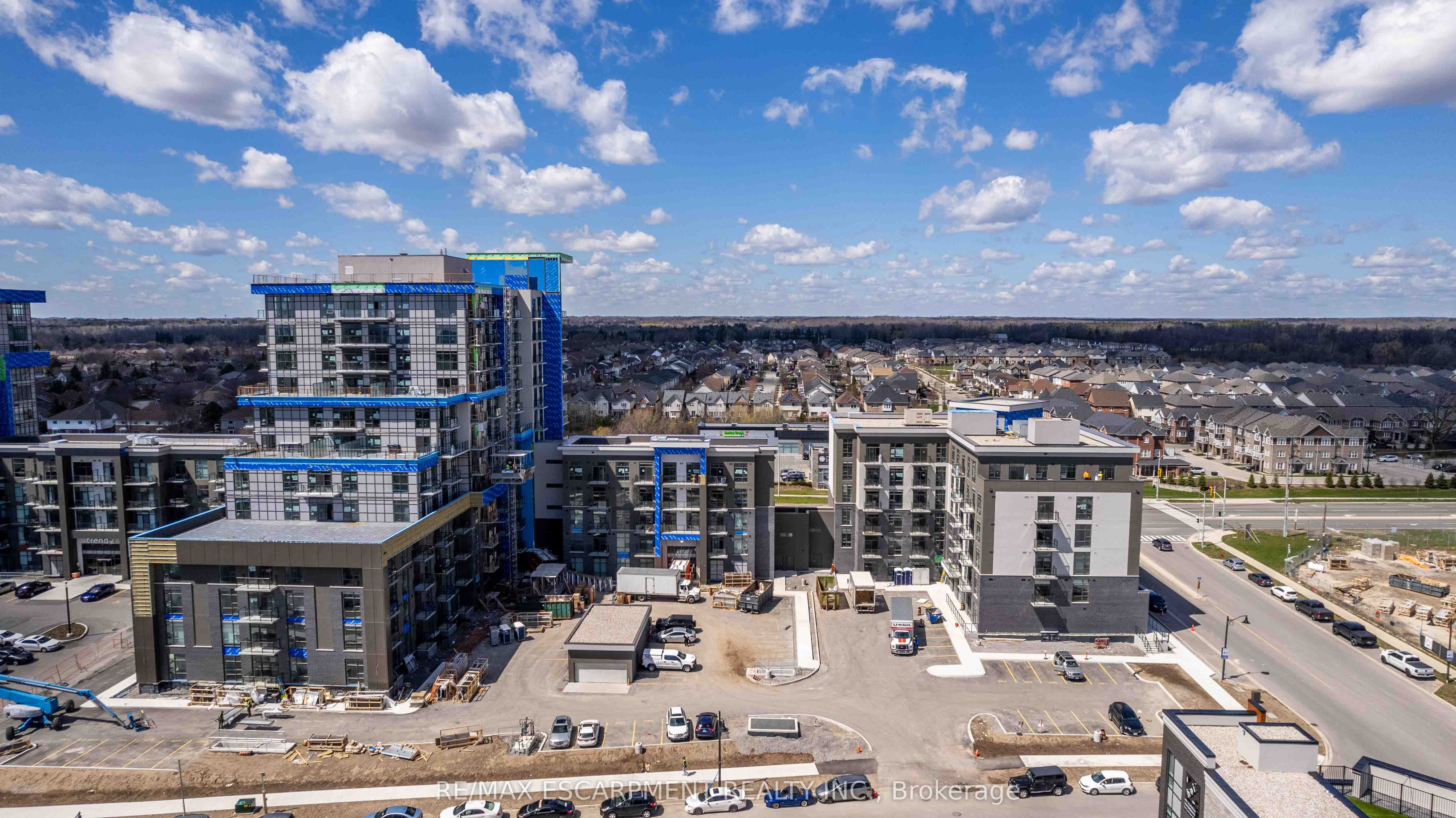 470 Dundas St E Property Photo 32