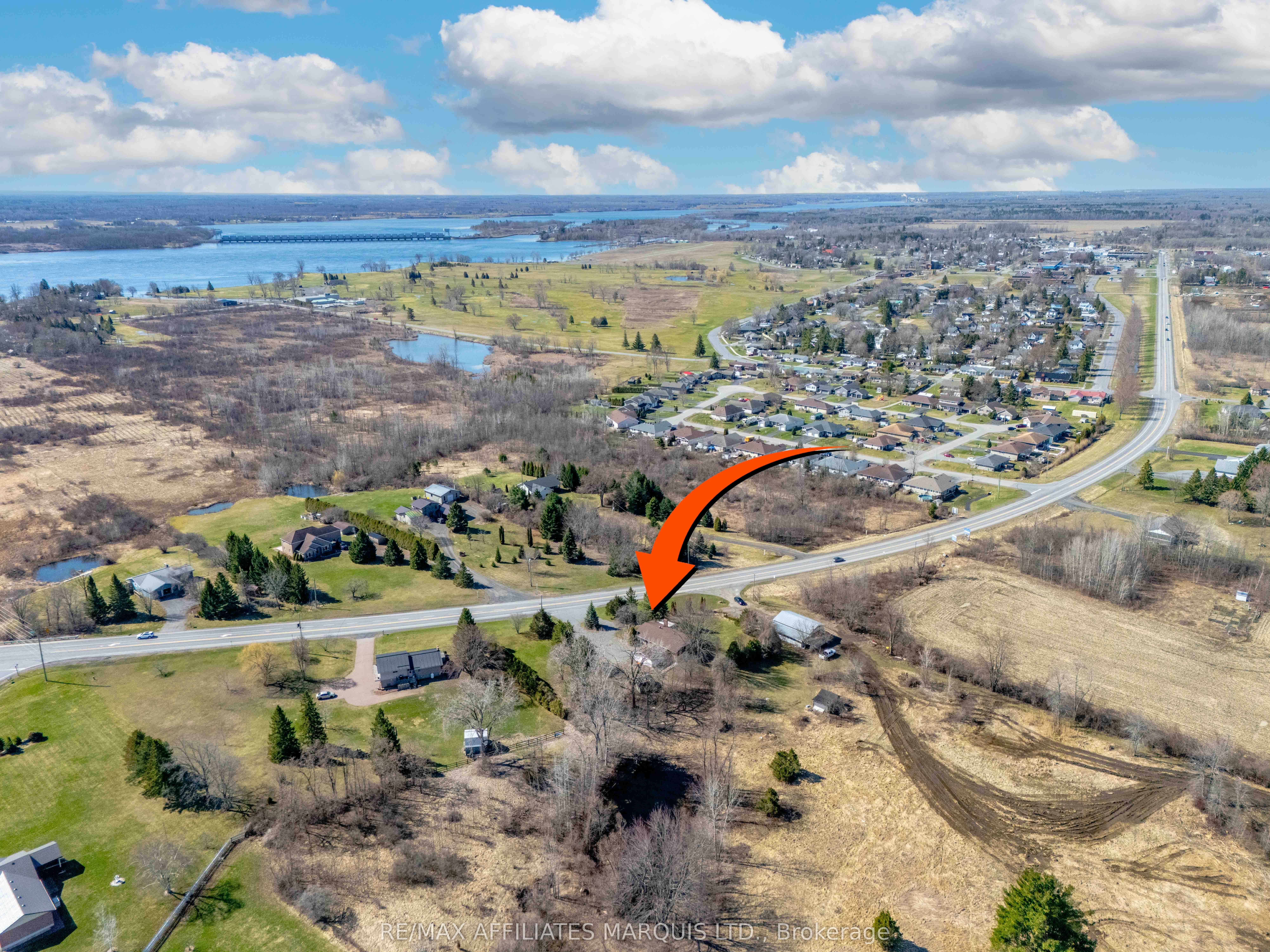 10984 County Rd 2 Road Property Photo 4