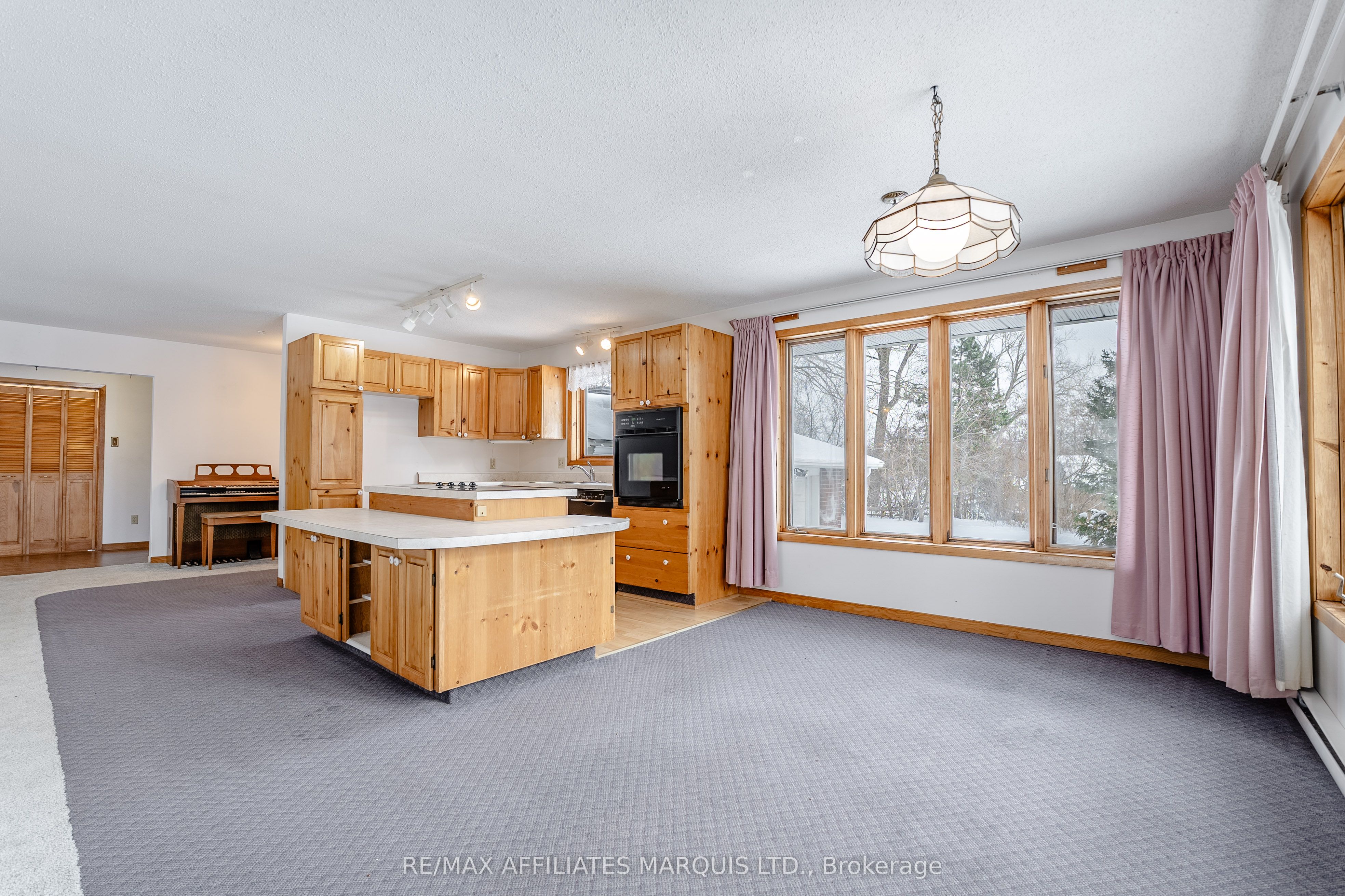 10984 County Rd 2 Road Property Photo 8