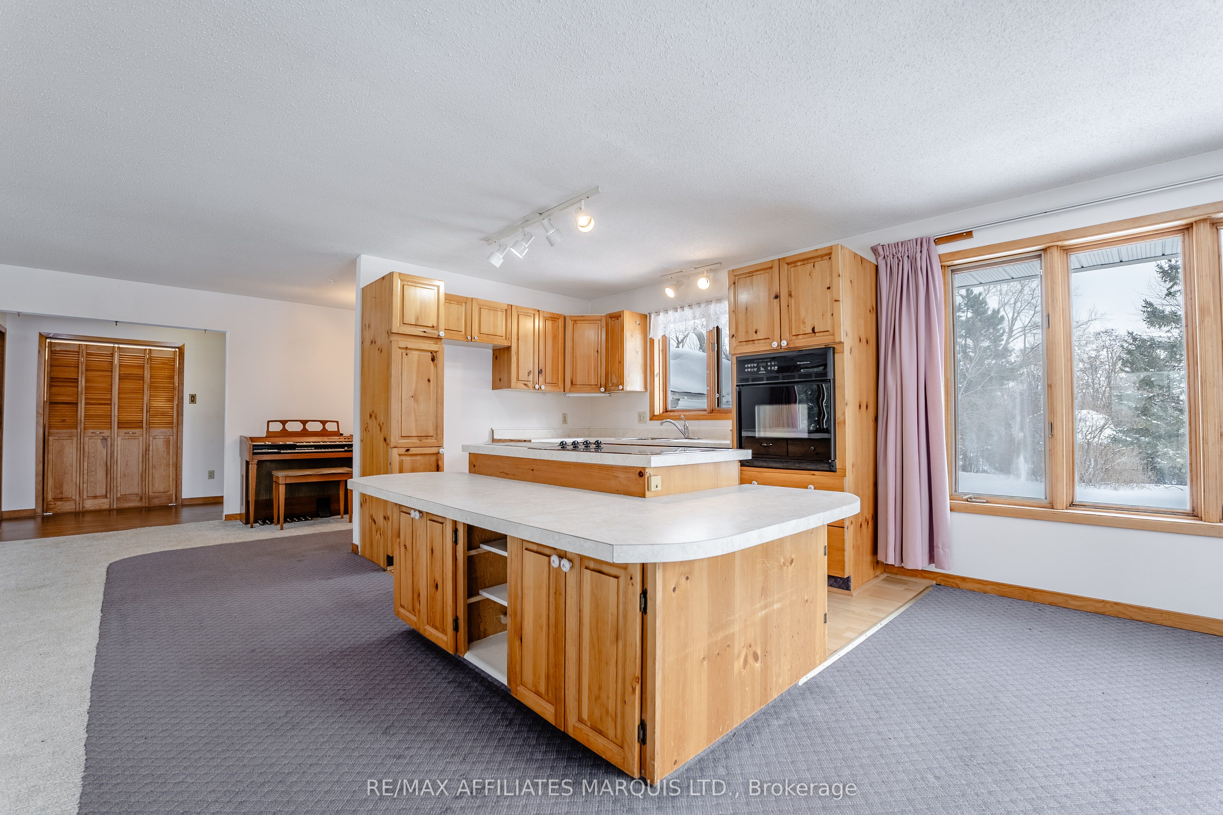 10984 County Rd 2 Road Property Photo 12