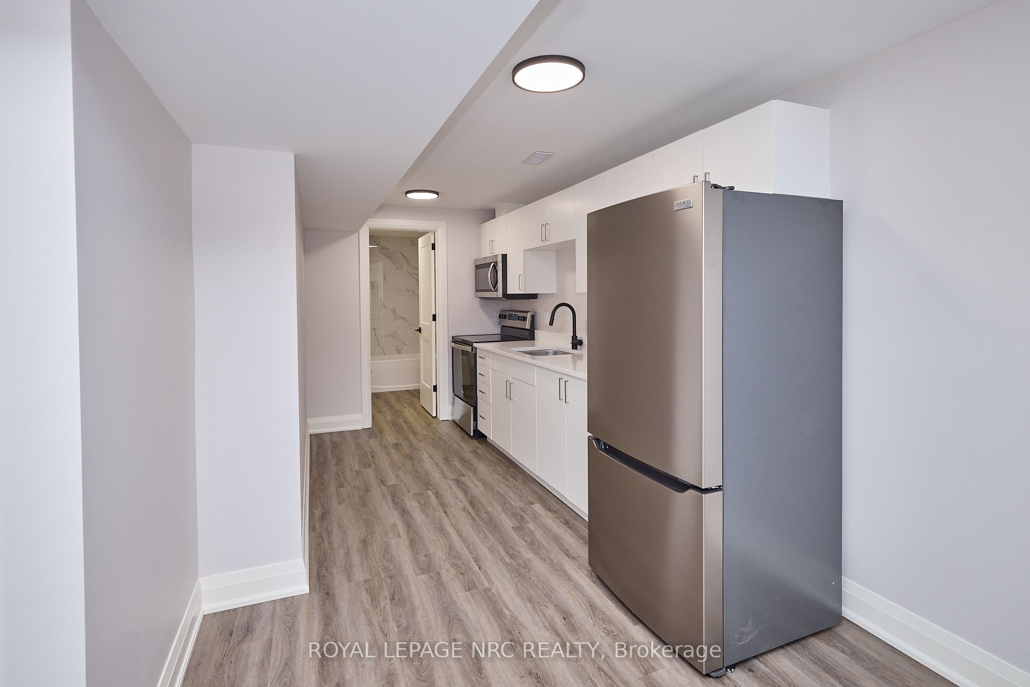 195 Hodgkins Avenue Property Photo 39