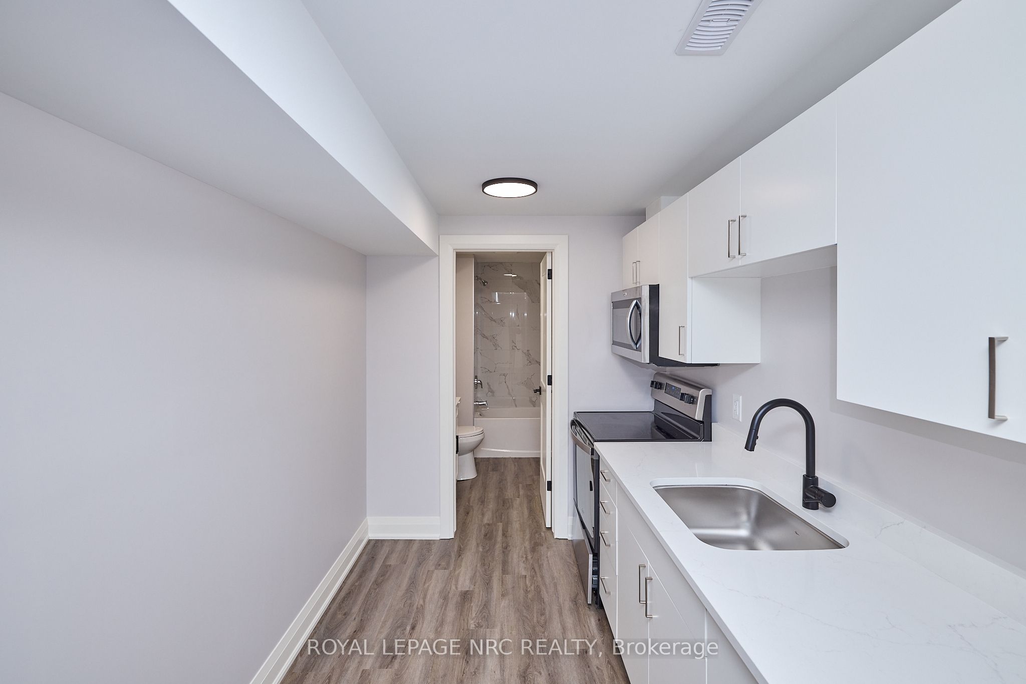 195 Hodgkins Avenue Property Photo 40