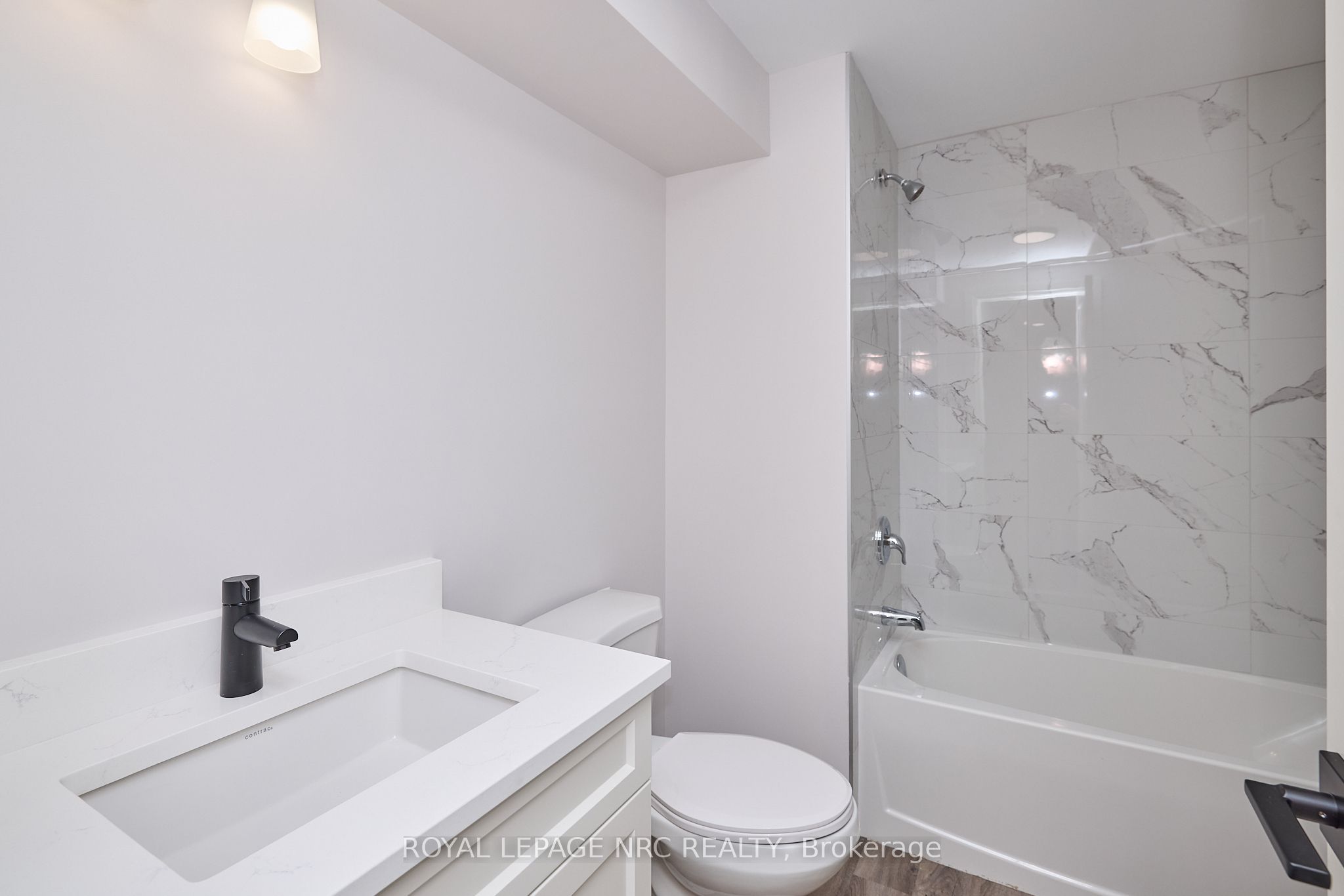 195 Hodgkins Avenue Property Photo 42