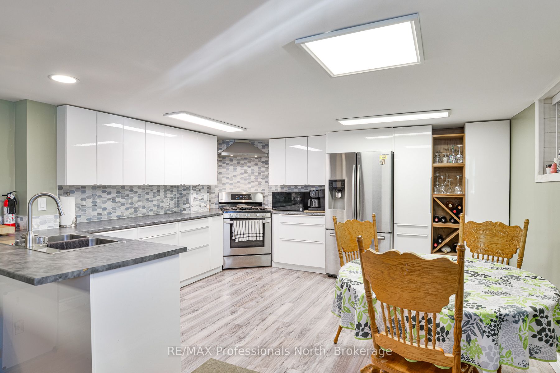 148 Park Road Property Photo 5