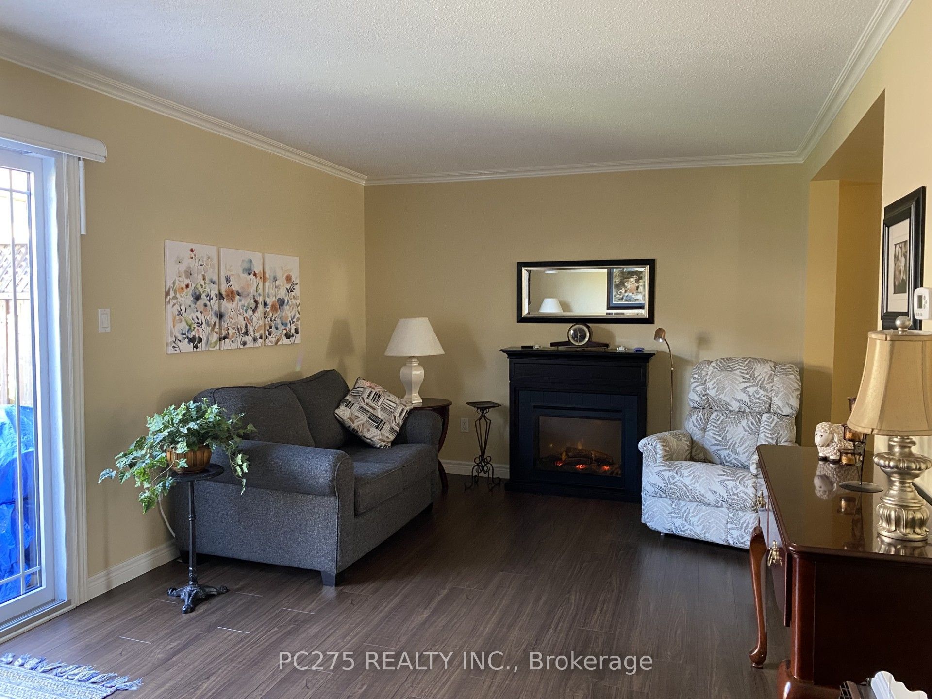 511 Admiral Drive 60 Property Photo 8