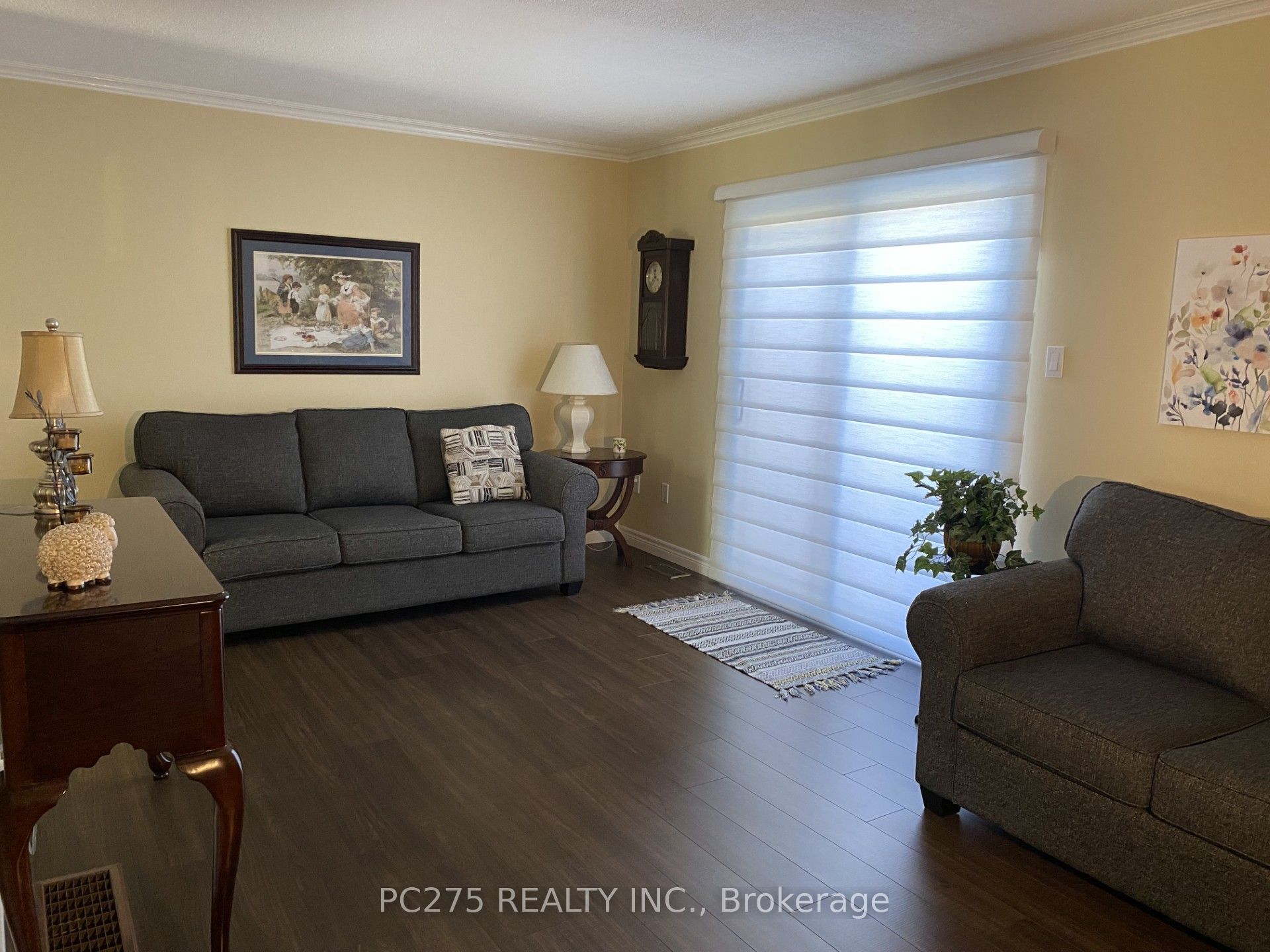 511 Admiral Drive 60 Property Photo 9