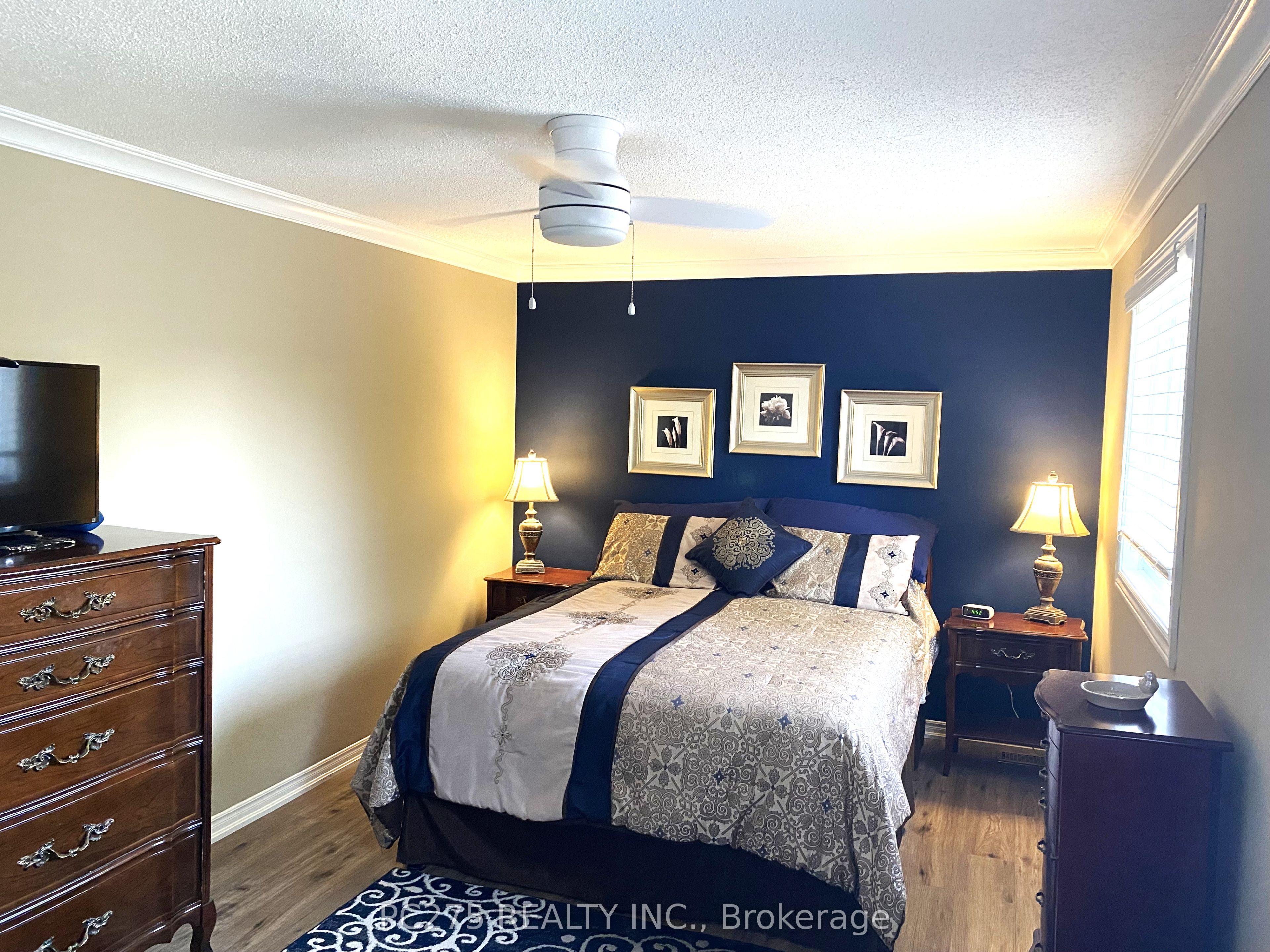 511 Admiral Drive 60 Property Photo 17