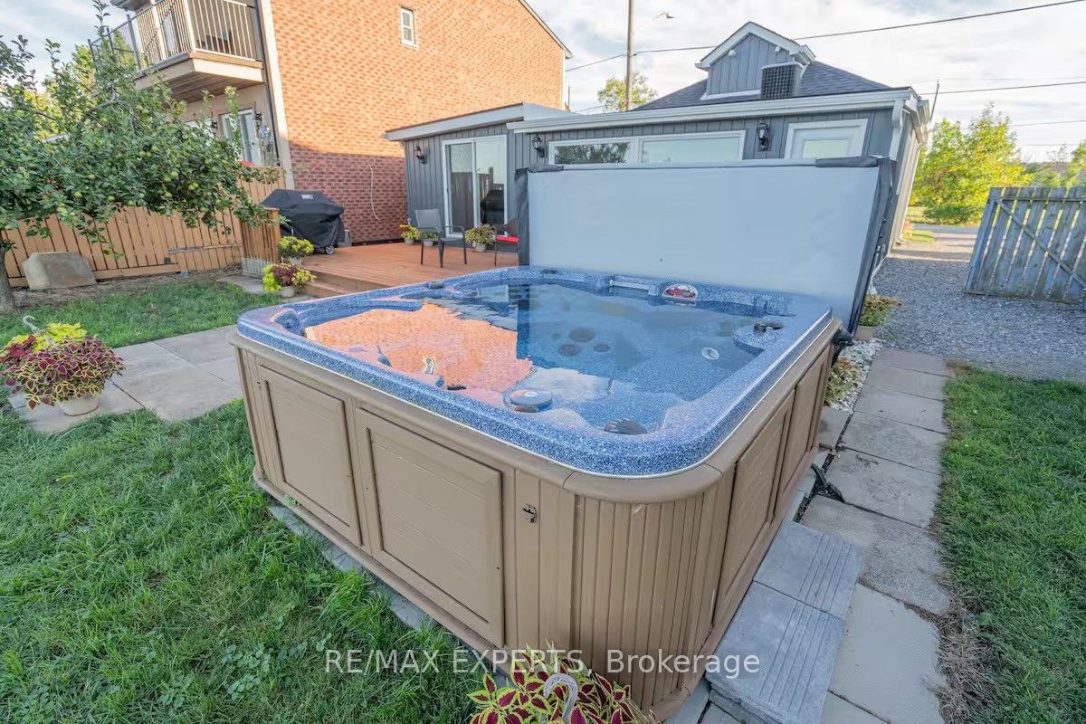 24 Trillium Avenue Property Photo 3