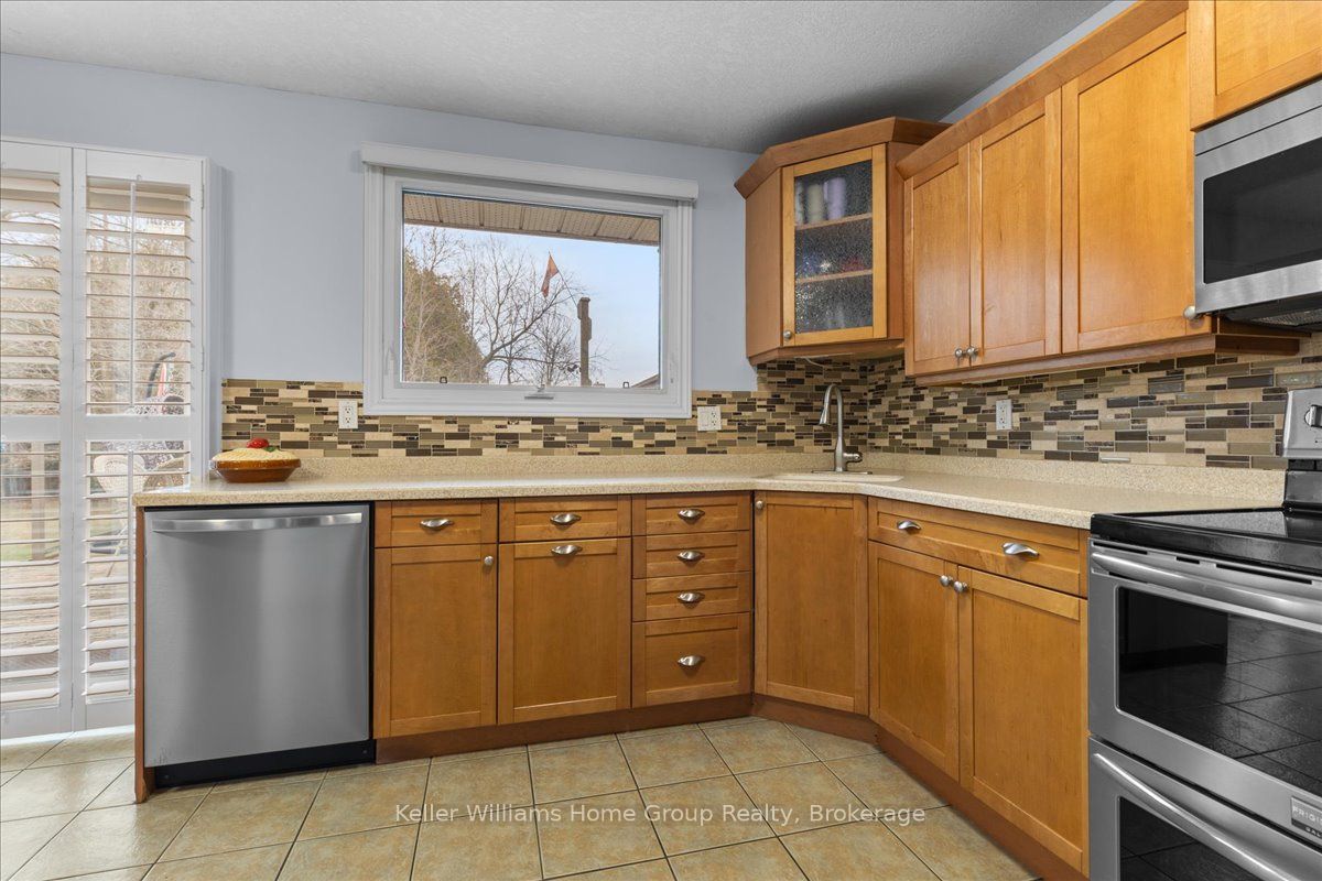 121012 Dufferin Road 5 N/a Property Photo 12