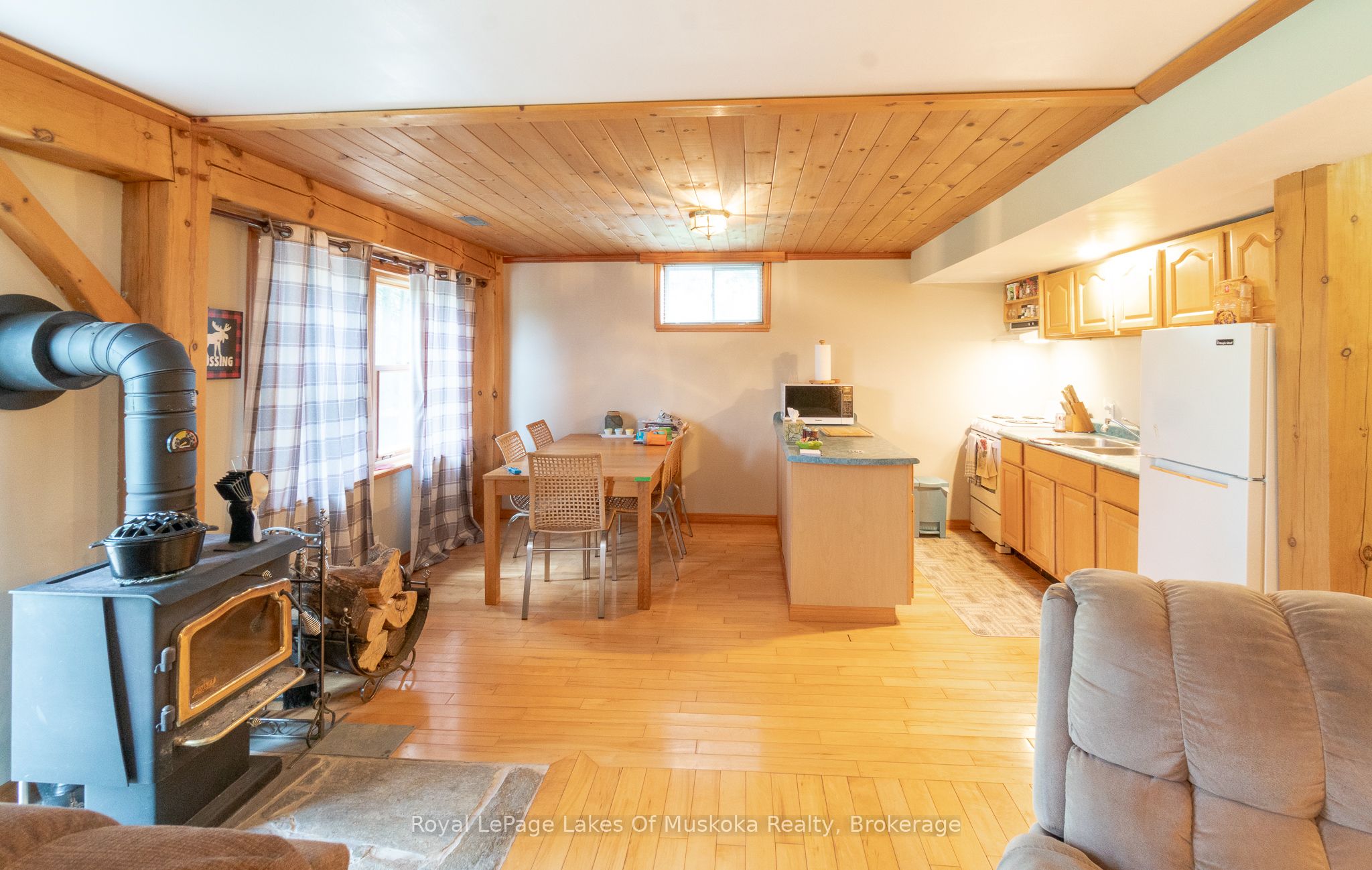 1280 Chiswick Line Property Photo 20