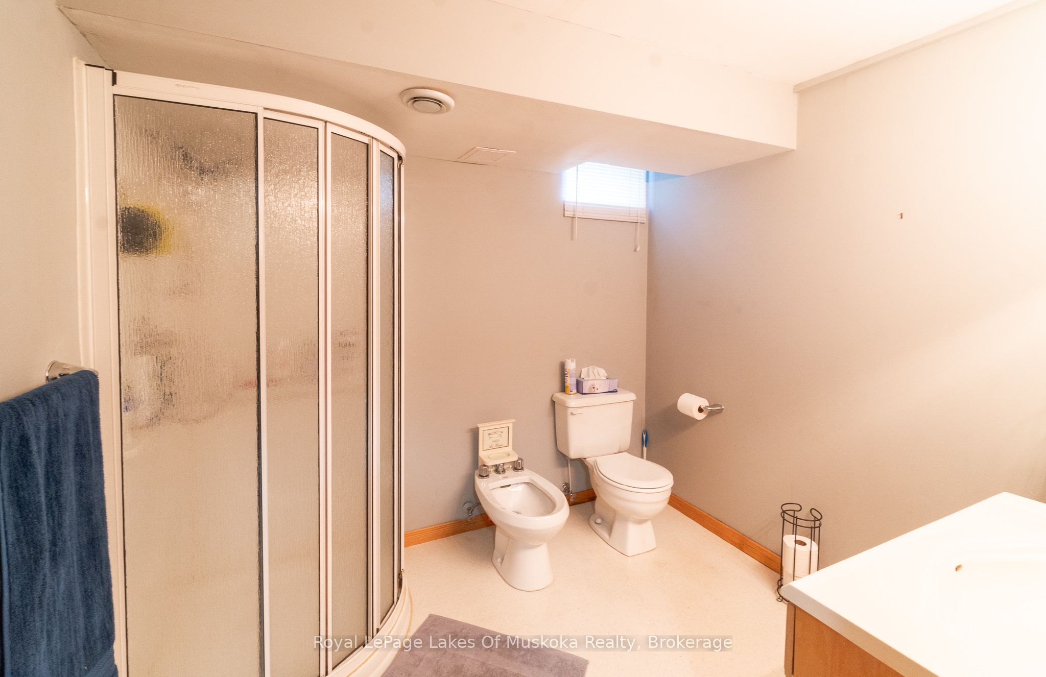 1280 Chiswick Line Property Photo 23