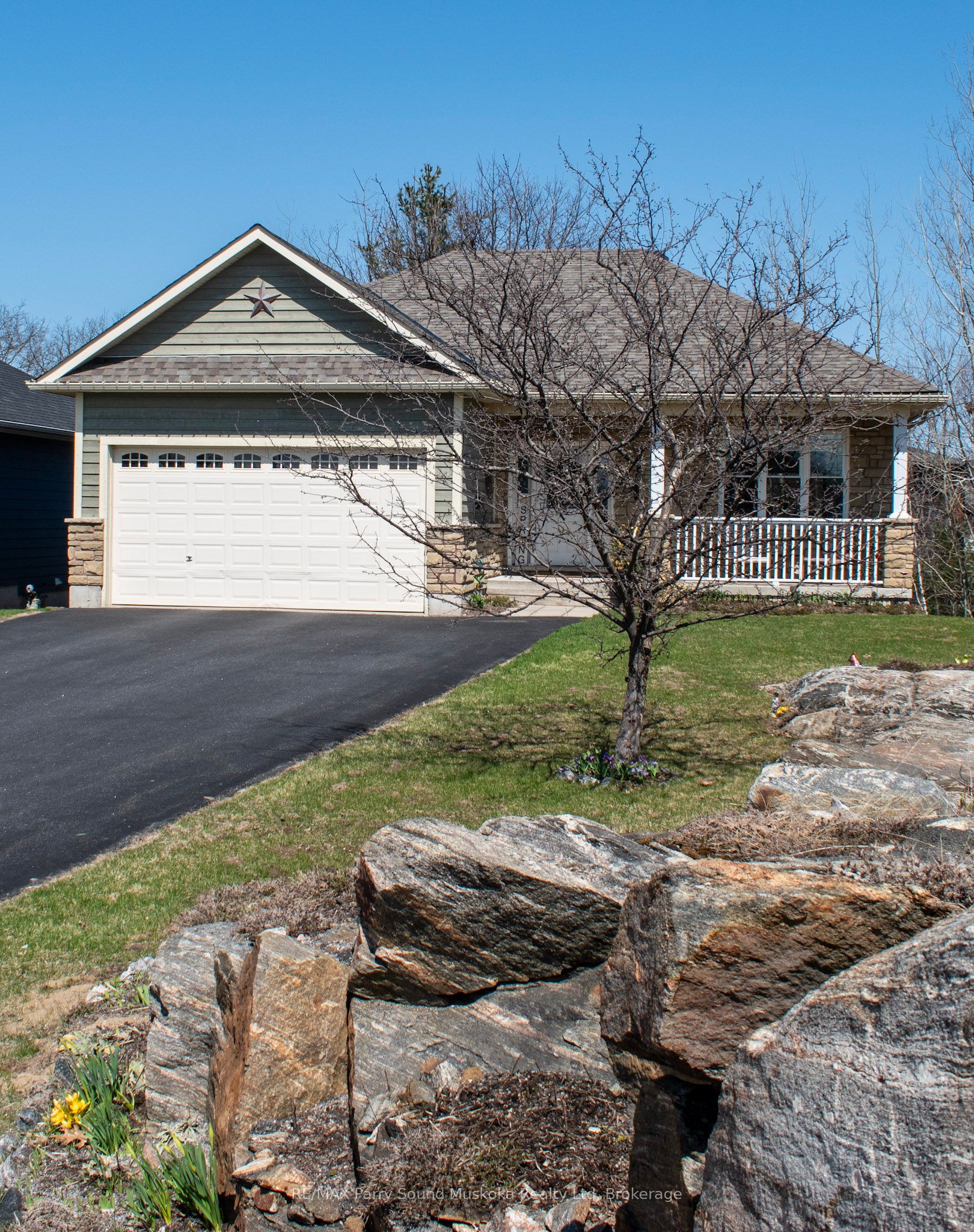 9 Avery Court Property Photo
